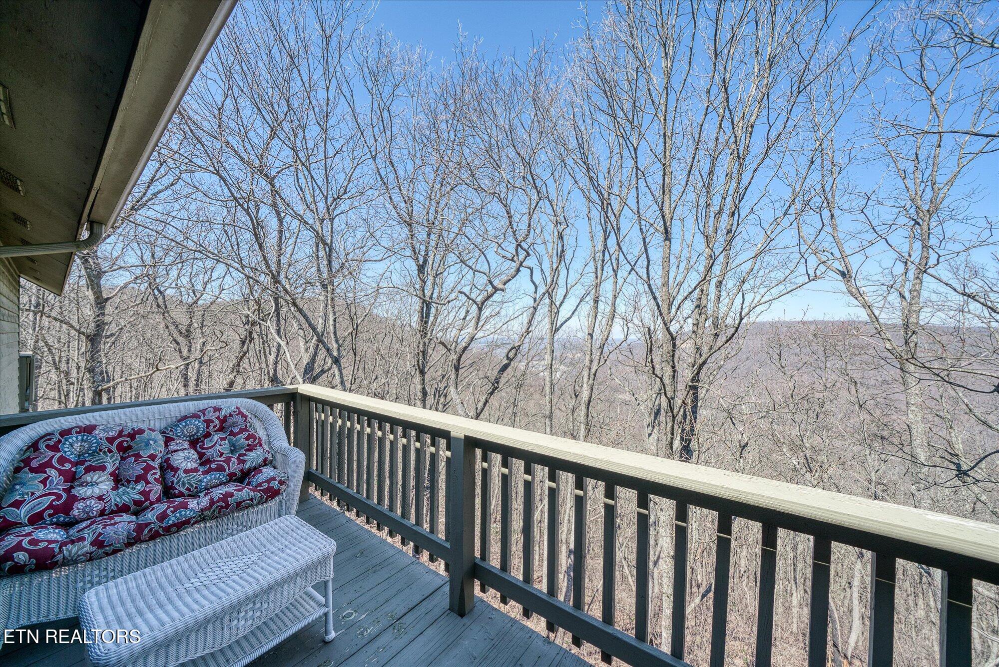 391 Moytoy Road Crab Orchard TN 37723