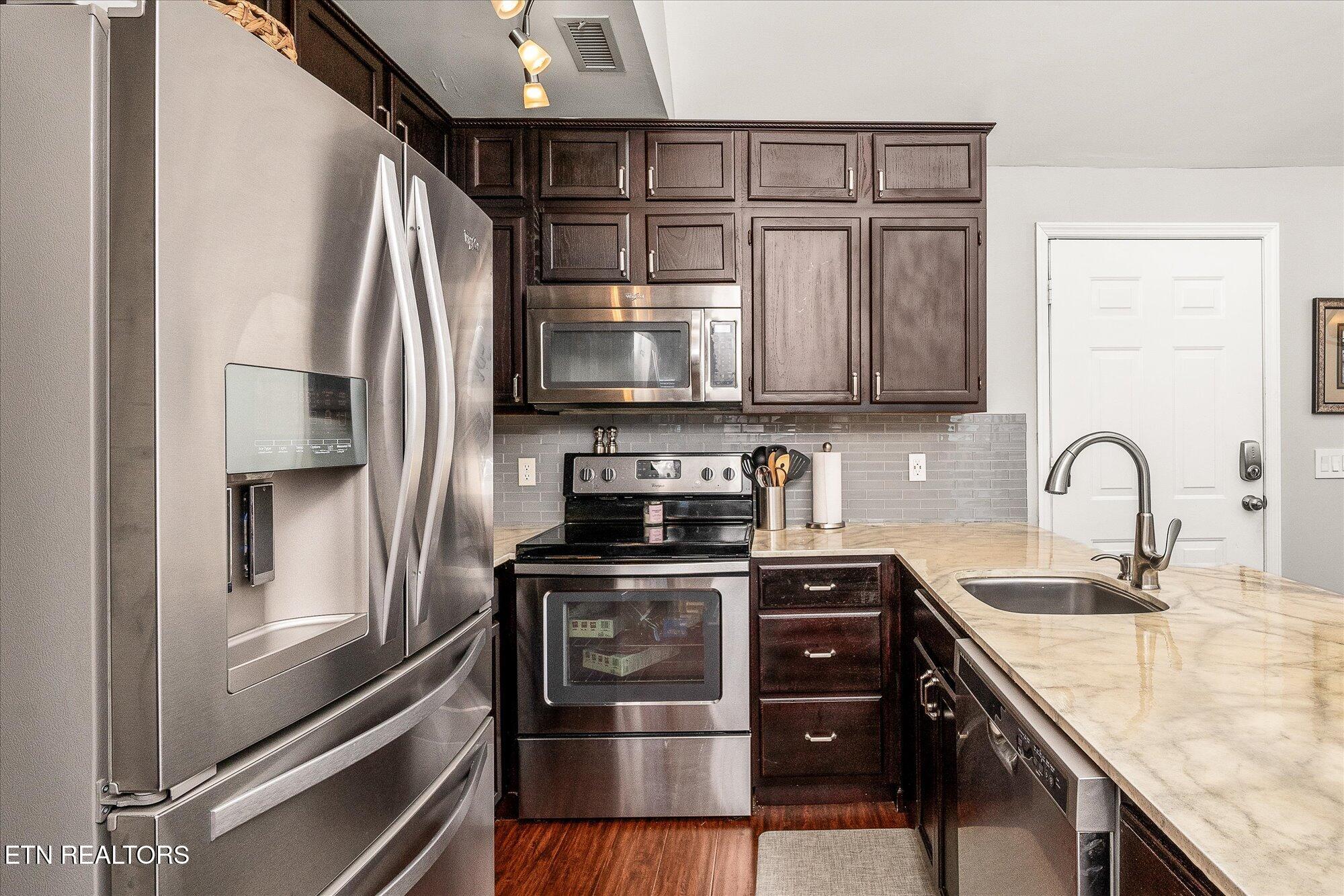391 Moytoy Road Crab Orchard TN 37723