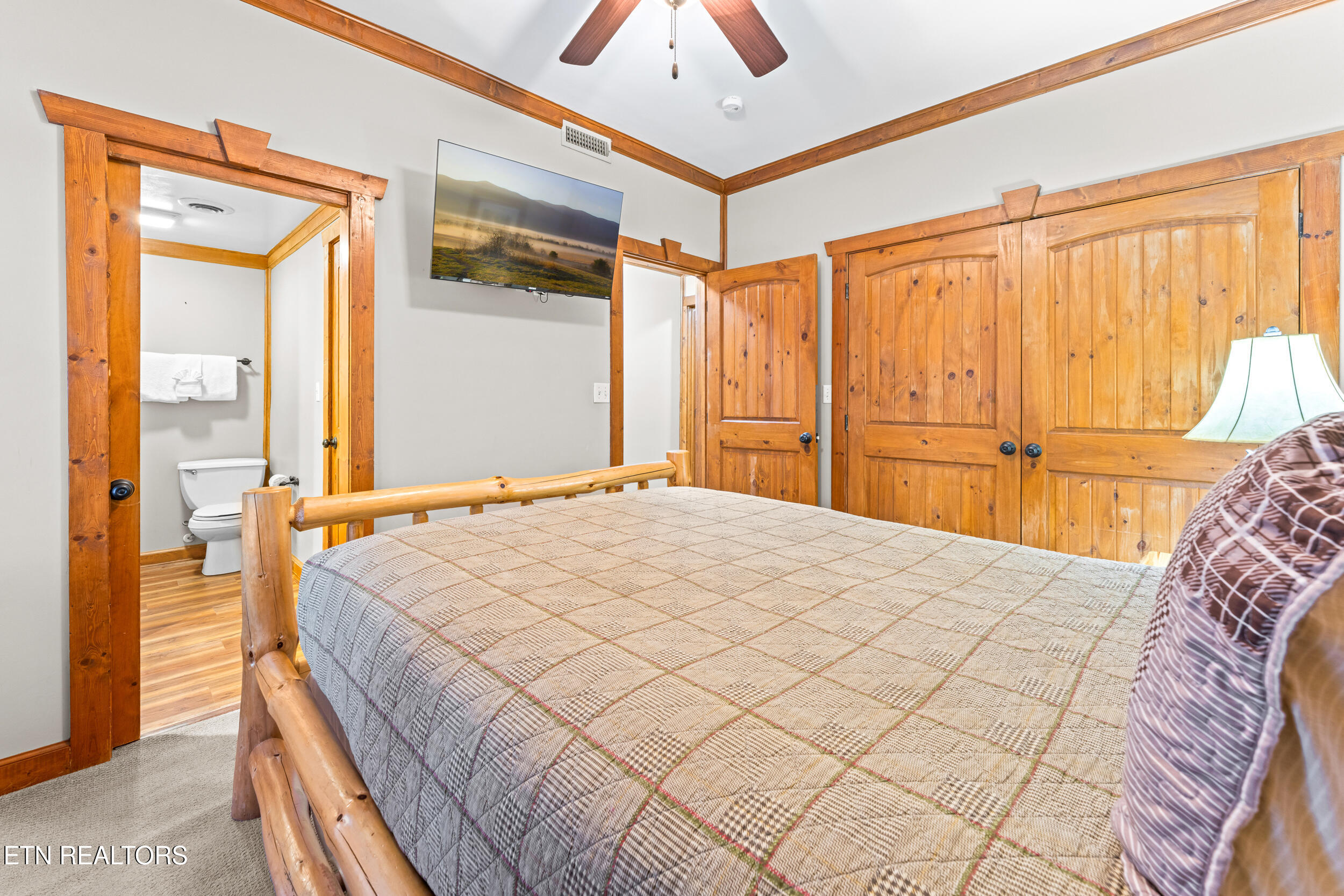 206 Forrest Loop Way Gatlinburg TN 37738