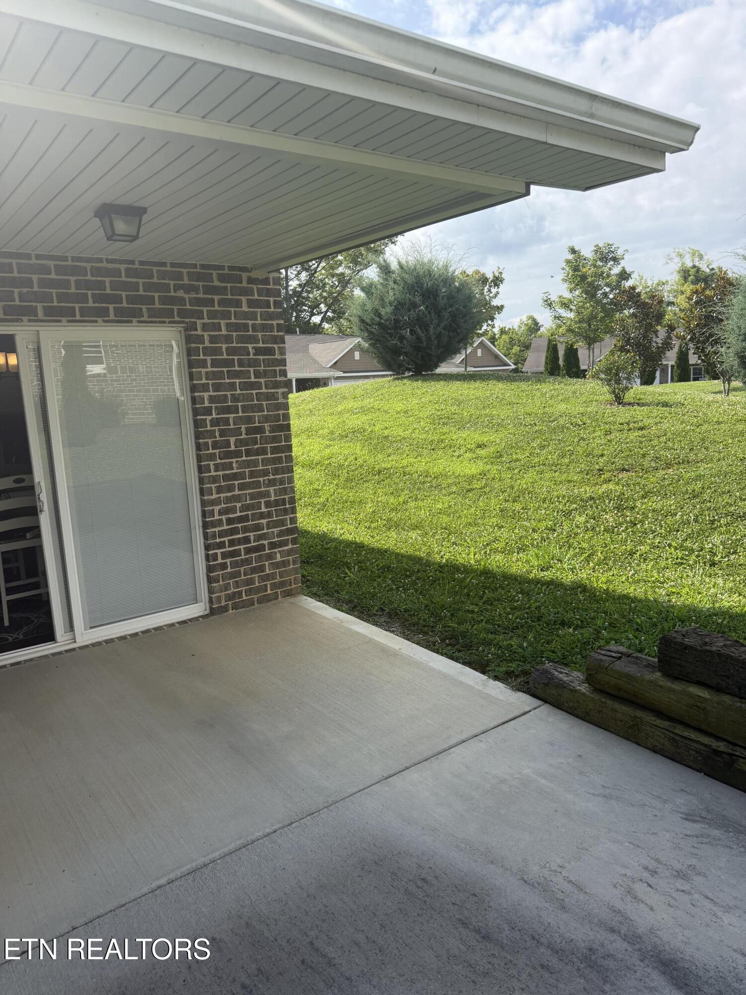 159 Mayapple Way Sevierville TN 37862