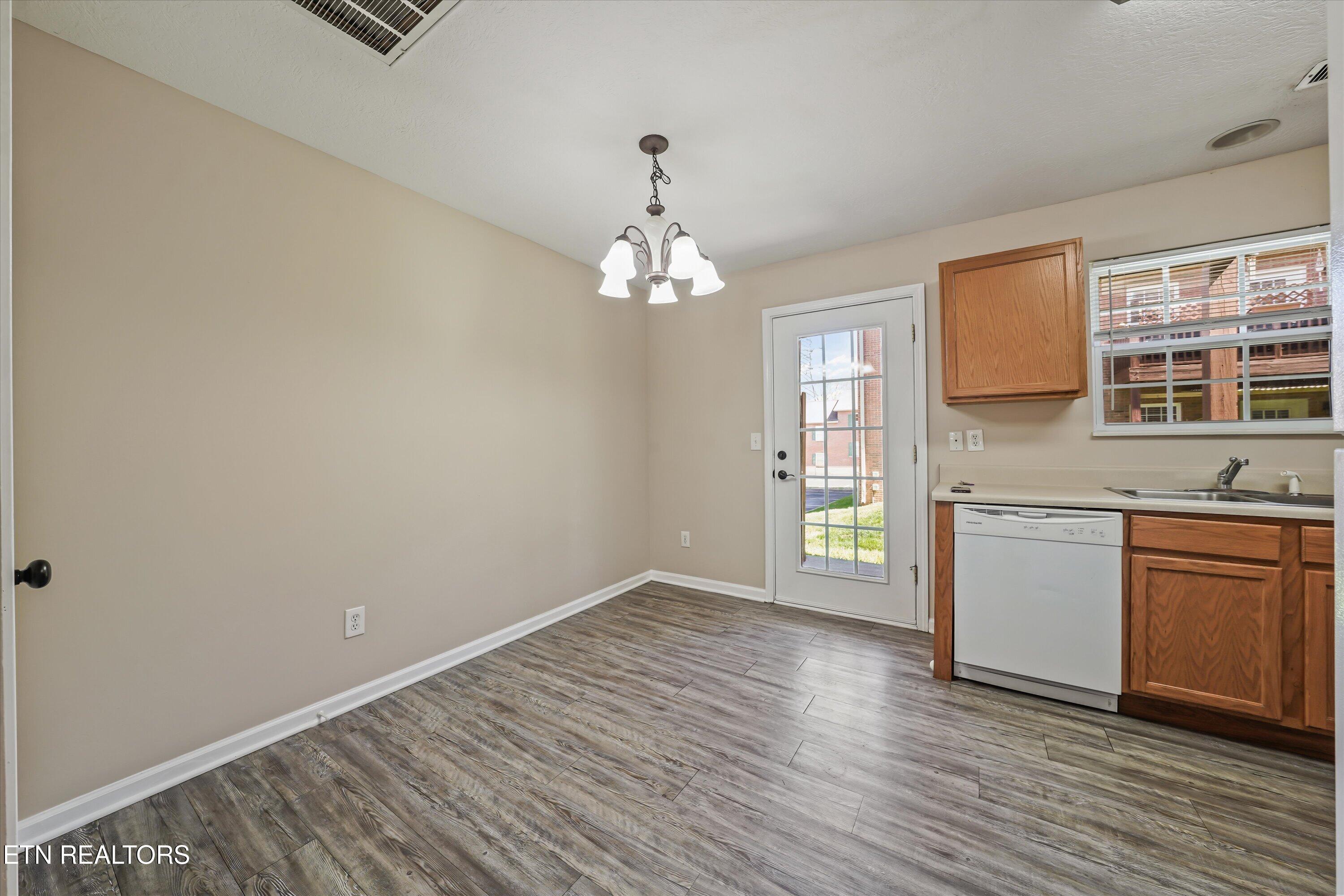 1638 Maple View Way Knoxville TN 37918