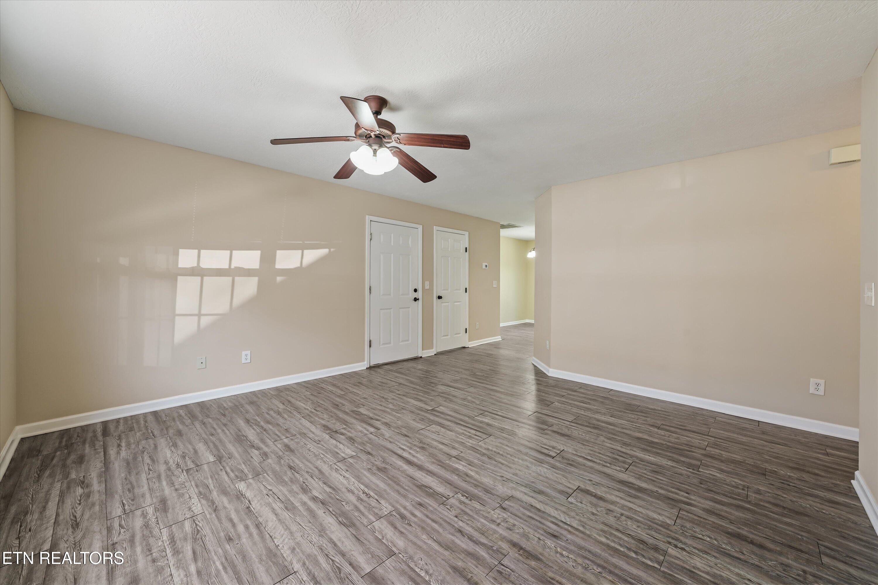 1638 Maple View Way Knoxville TN 37918