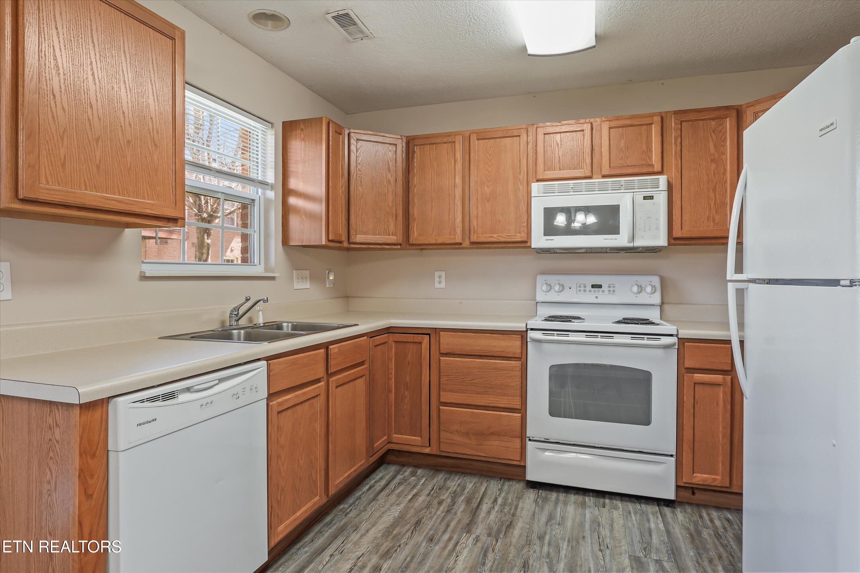 1638 Maple View Way Knoxville TN 37918