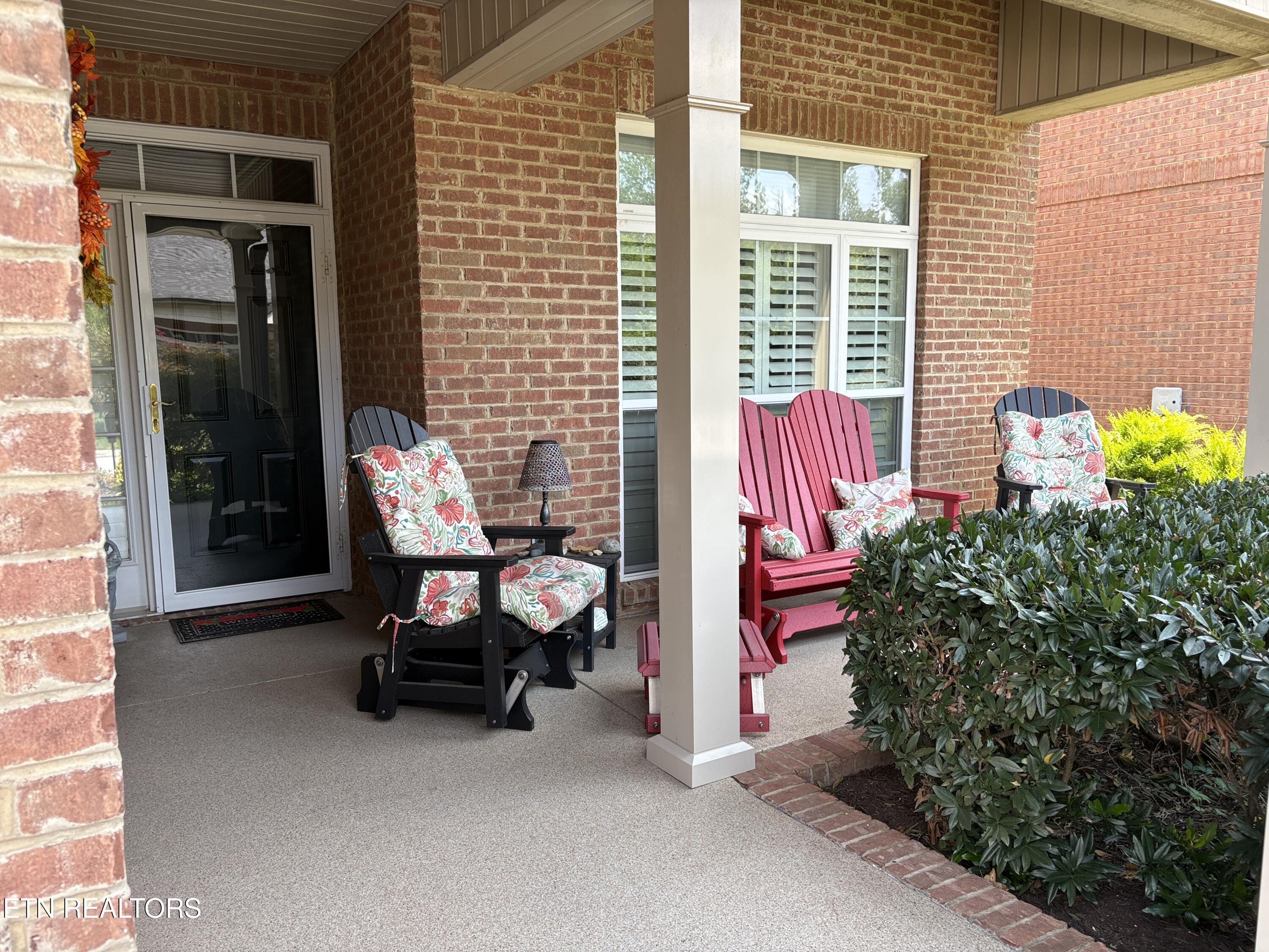 5012 Dovewood Way Knoxville TN 37918