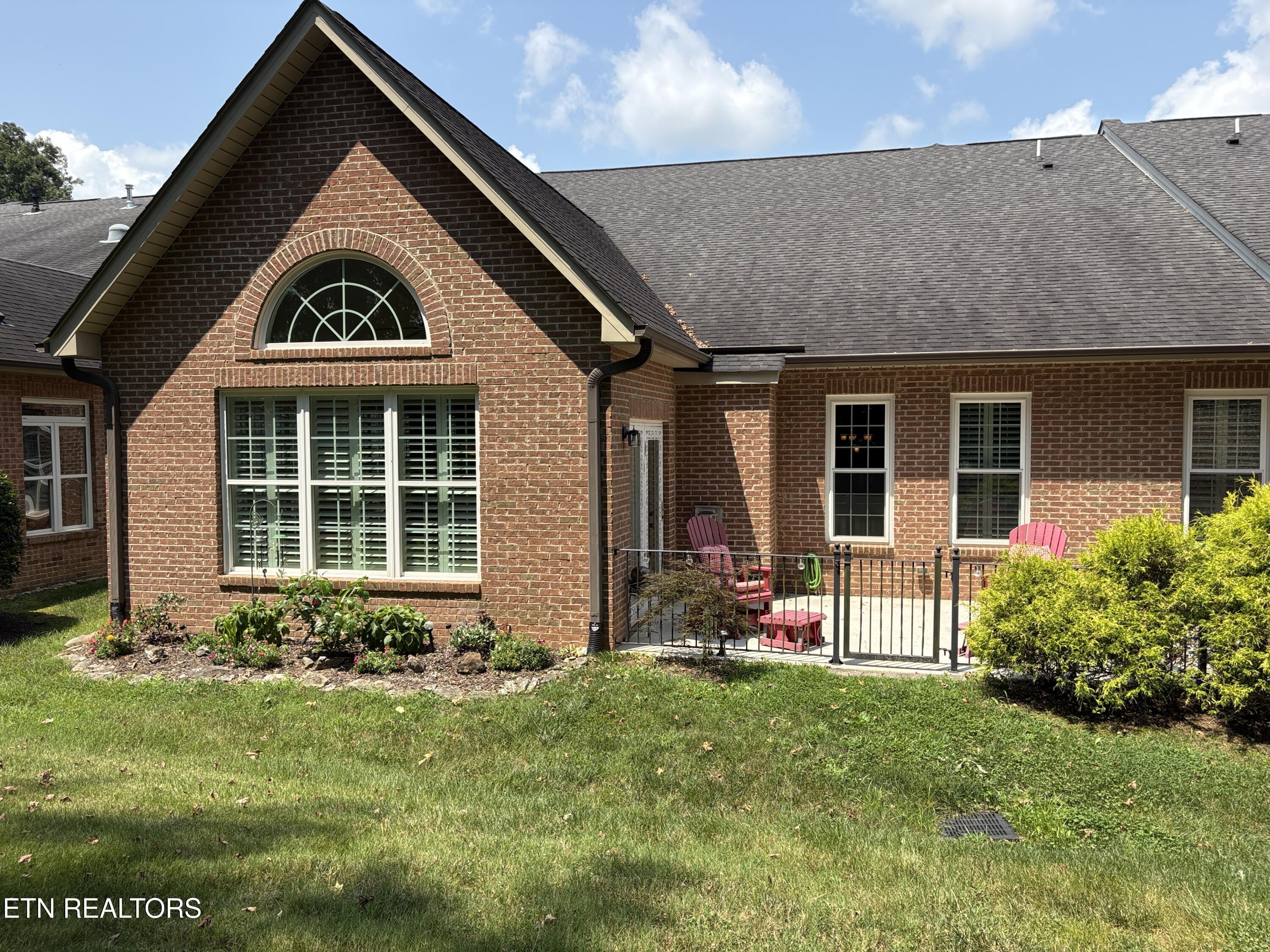 5012 Dovewood Way Knoxville TN 37918