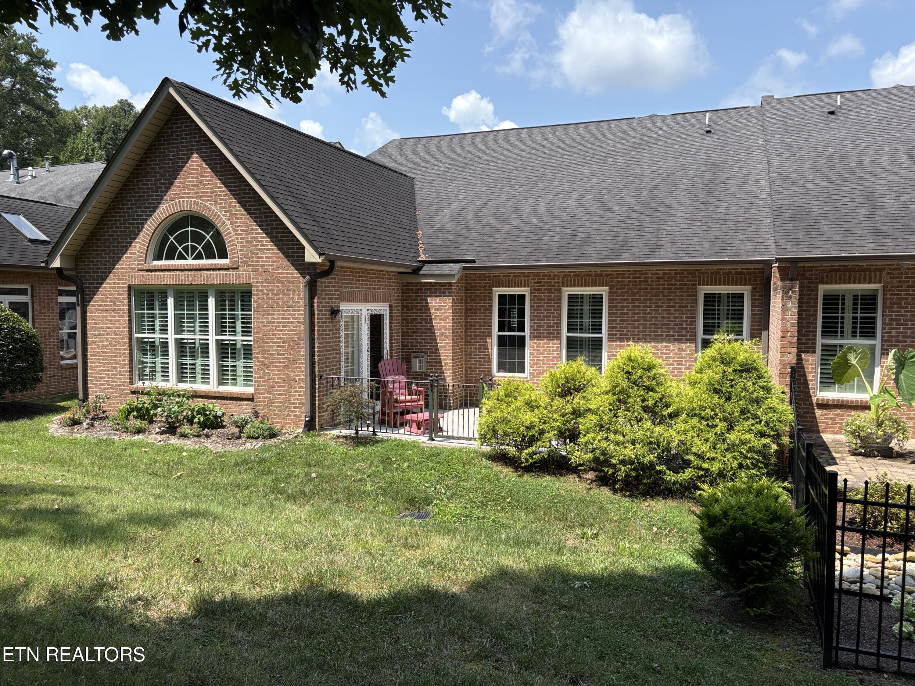 5012 Dovewood Way Knoxville TN 37918