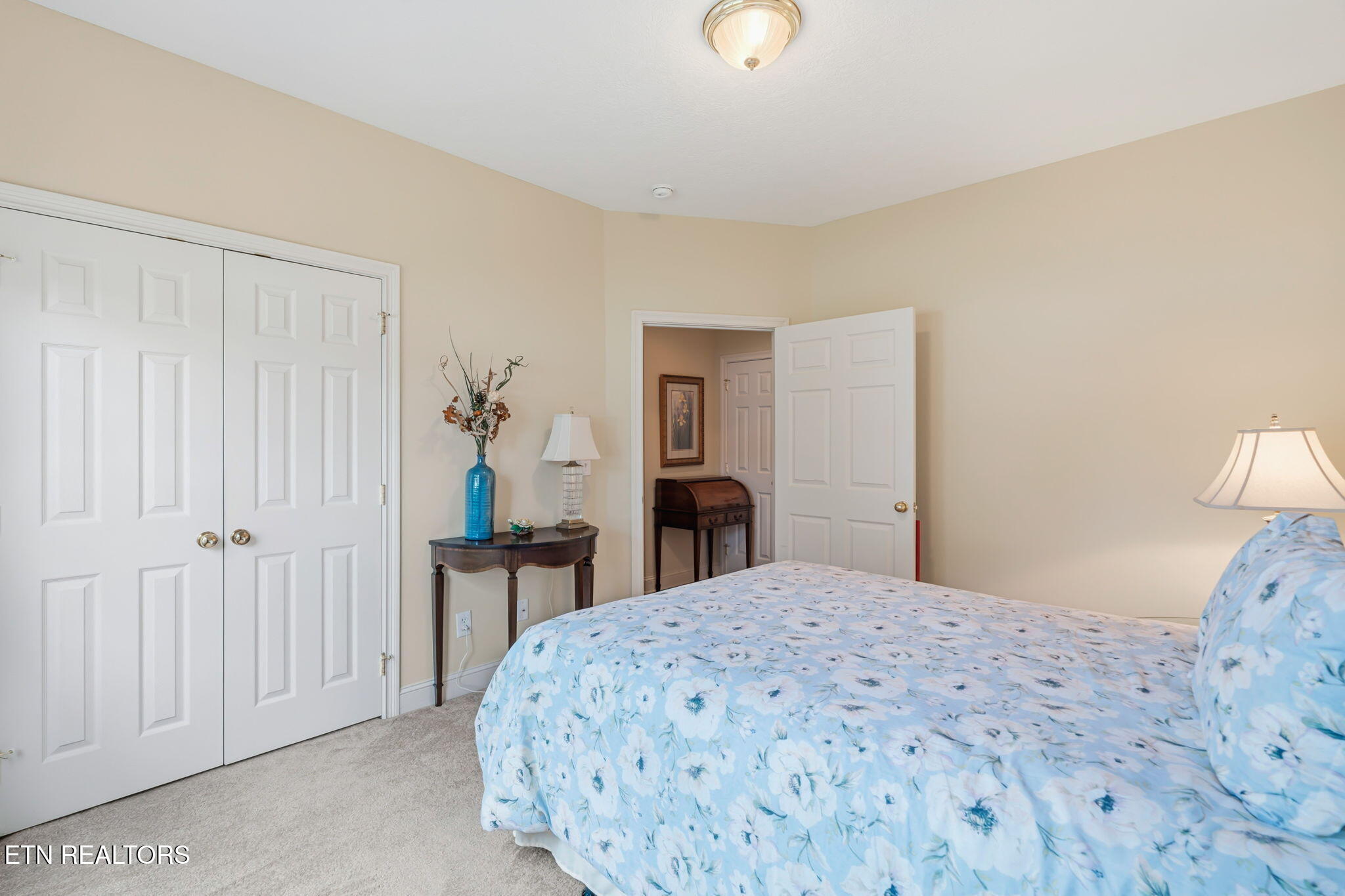 412 Woodlawn Gardens Way Knoxville TN 37920