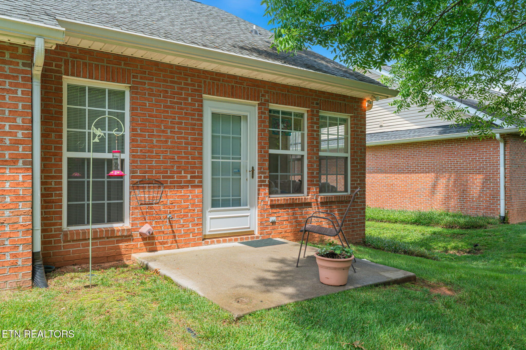 412 Woodlawn Gardens Way Knoxville TN 37920