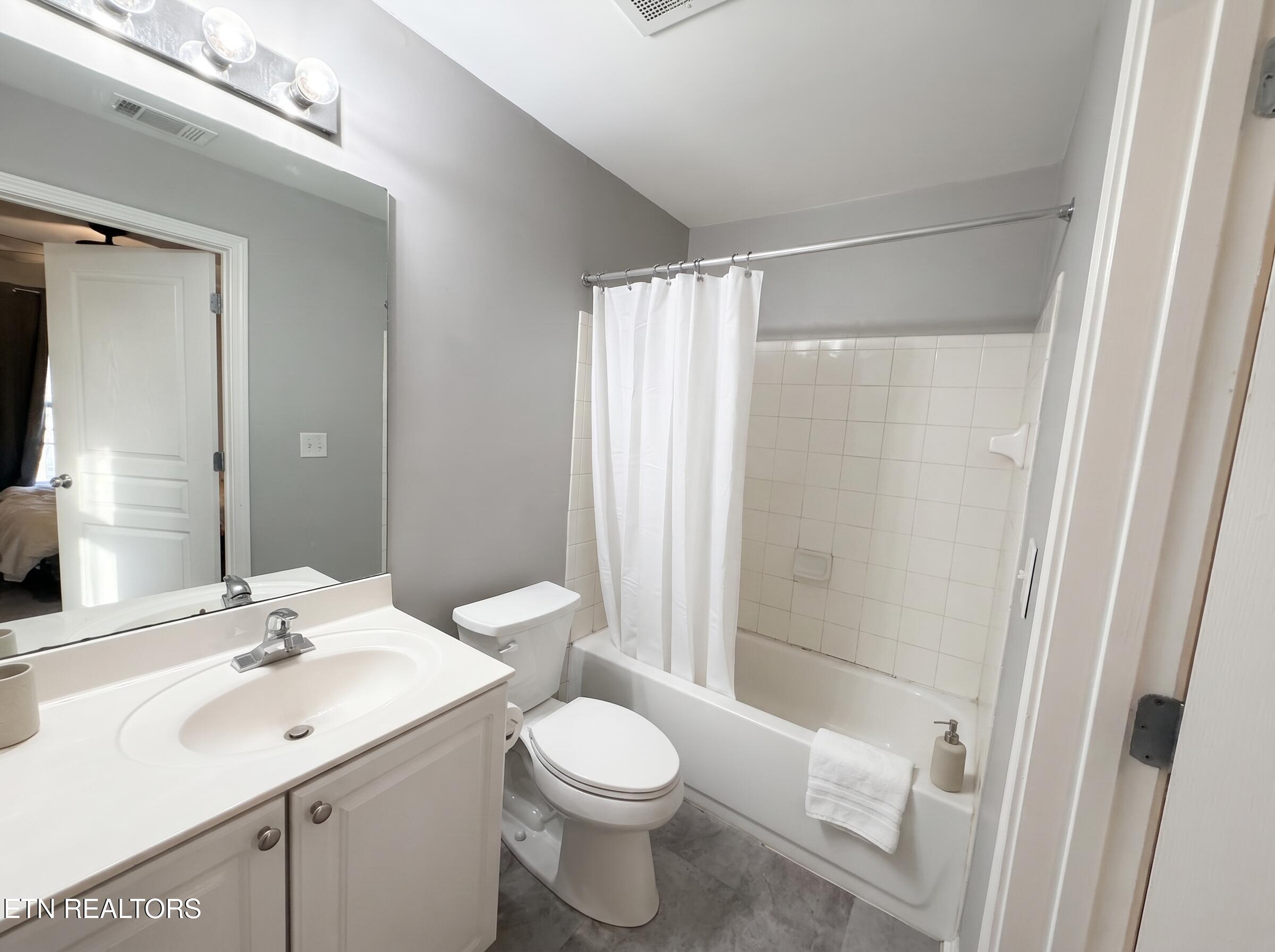 3700 Spruce Ridge Way Knoxville TN 37920