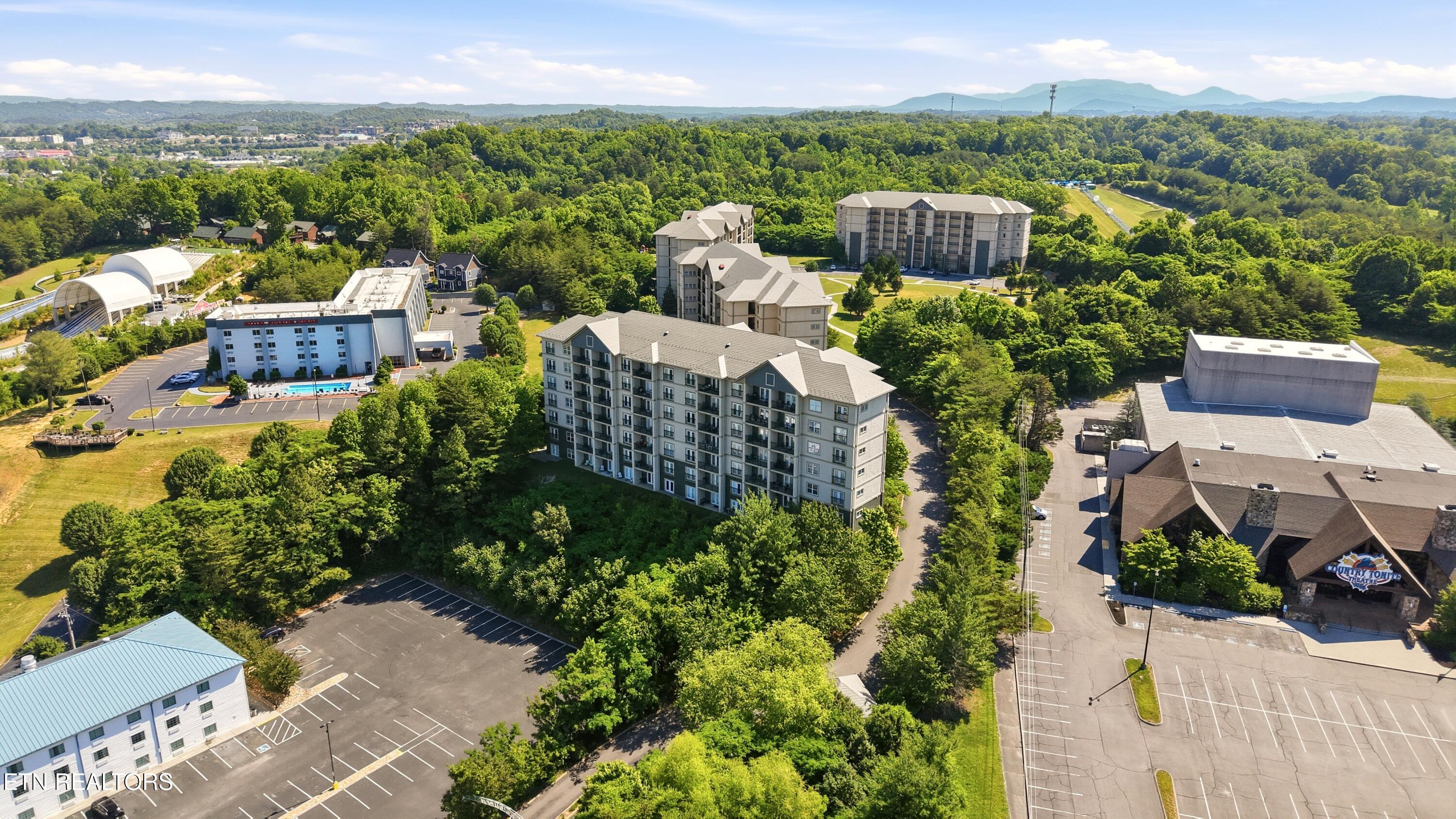 124 Plaza Drive Pigeon Forge TN 37863