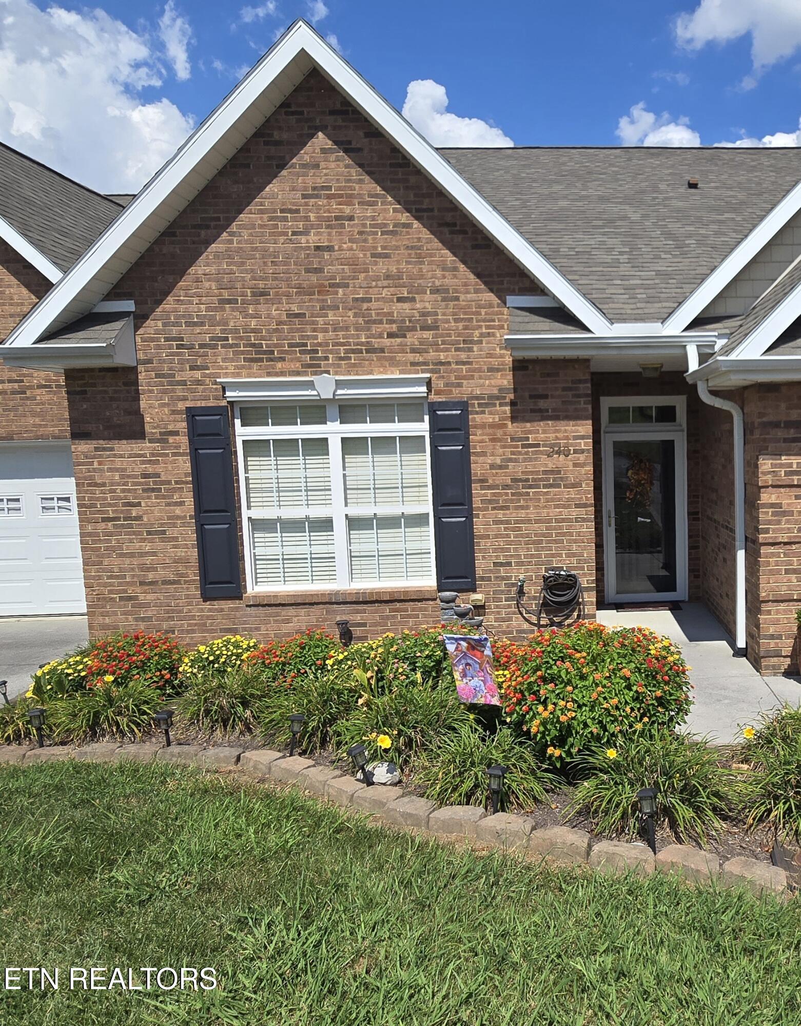 240 River Garden Court Sevierville TN 37862
