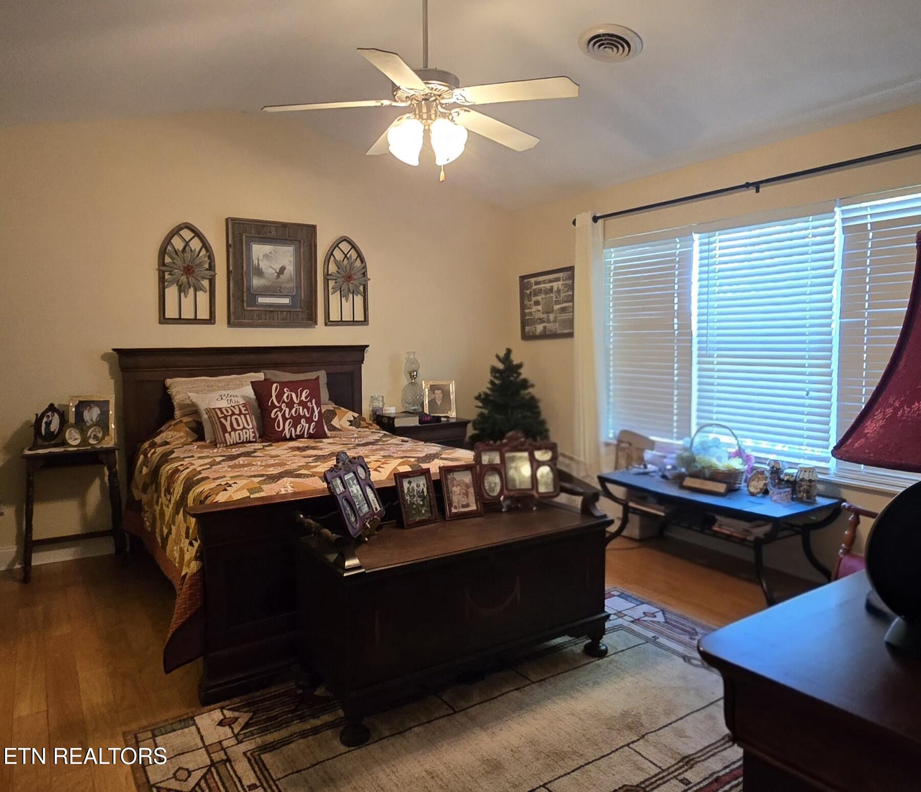 240 River Garden Court Sevierville TN 37862