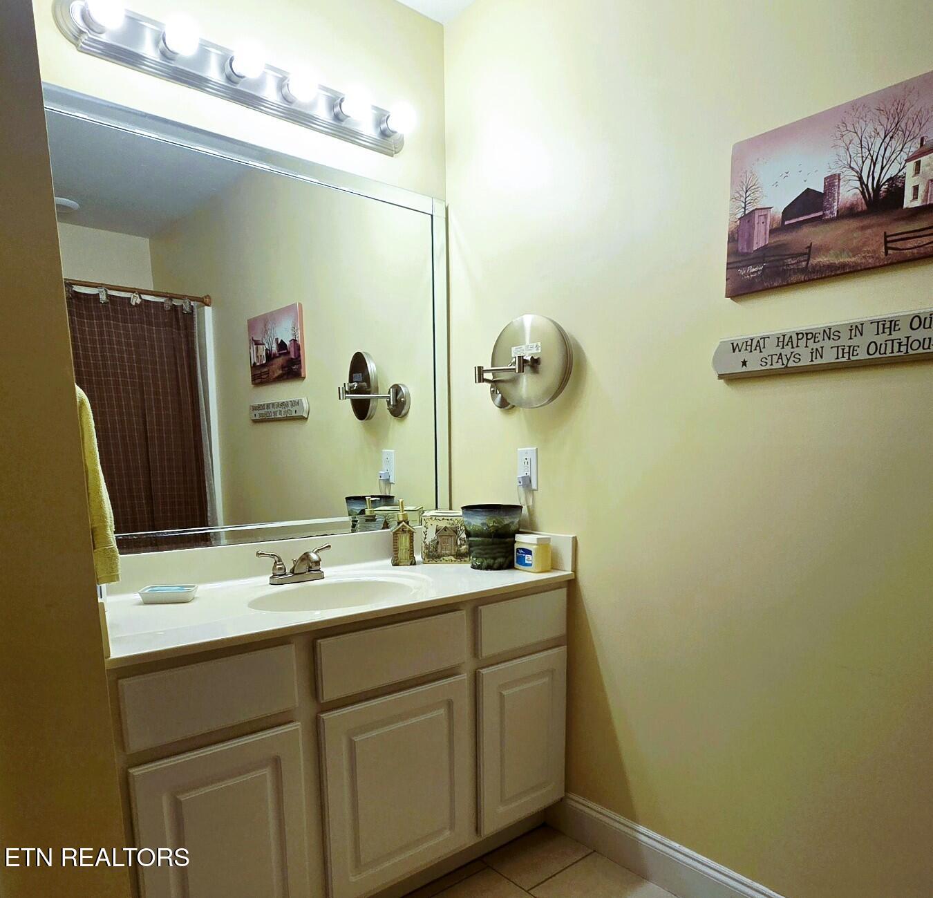 240 River Garden Court Sevierville TN 37862