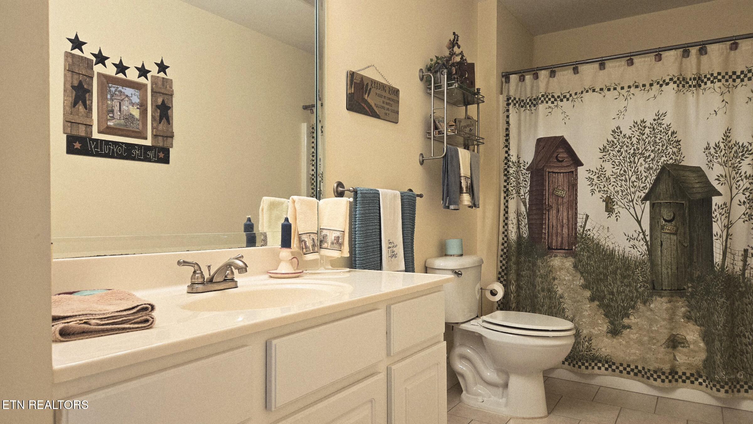240 River Garden Court Sevierville TN 37862