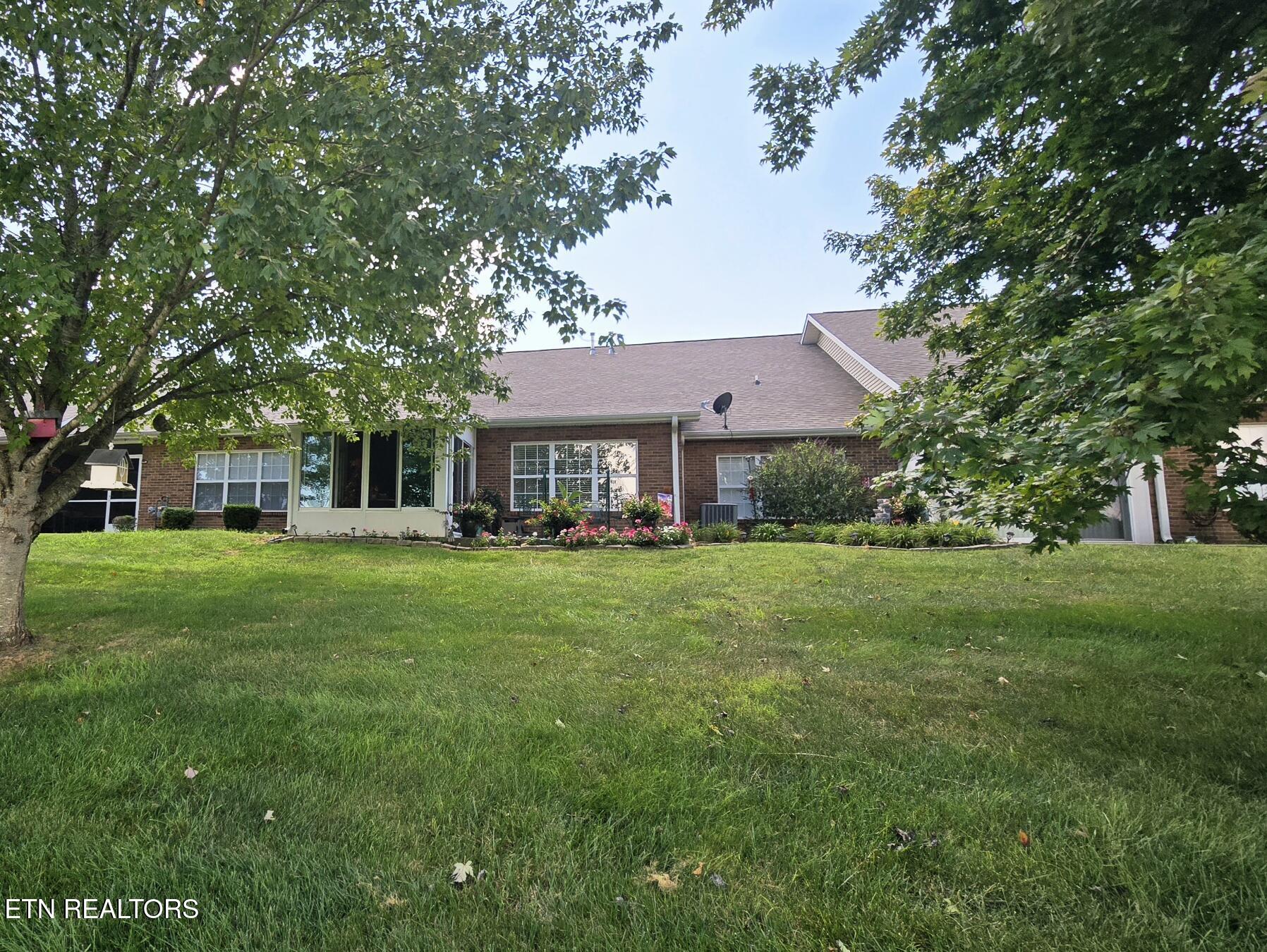 240 River Garden Court Sevierville TN 37862