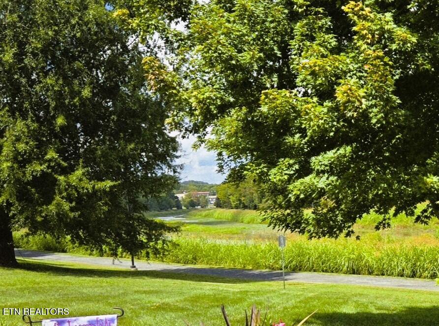 240 River Garden Court Sevierville TN 37862
