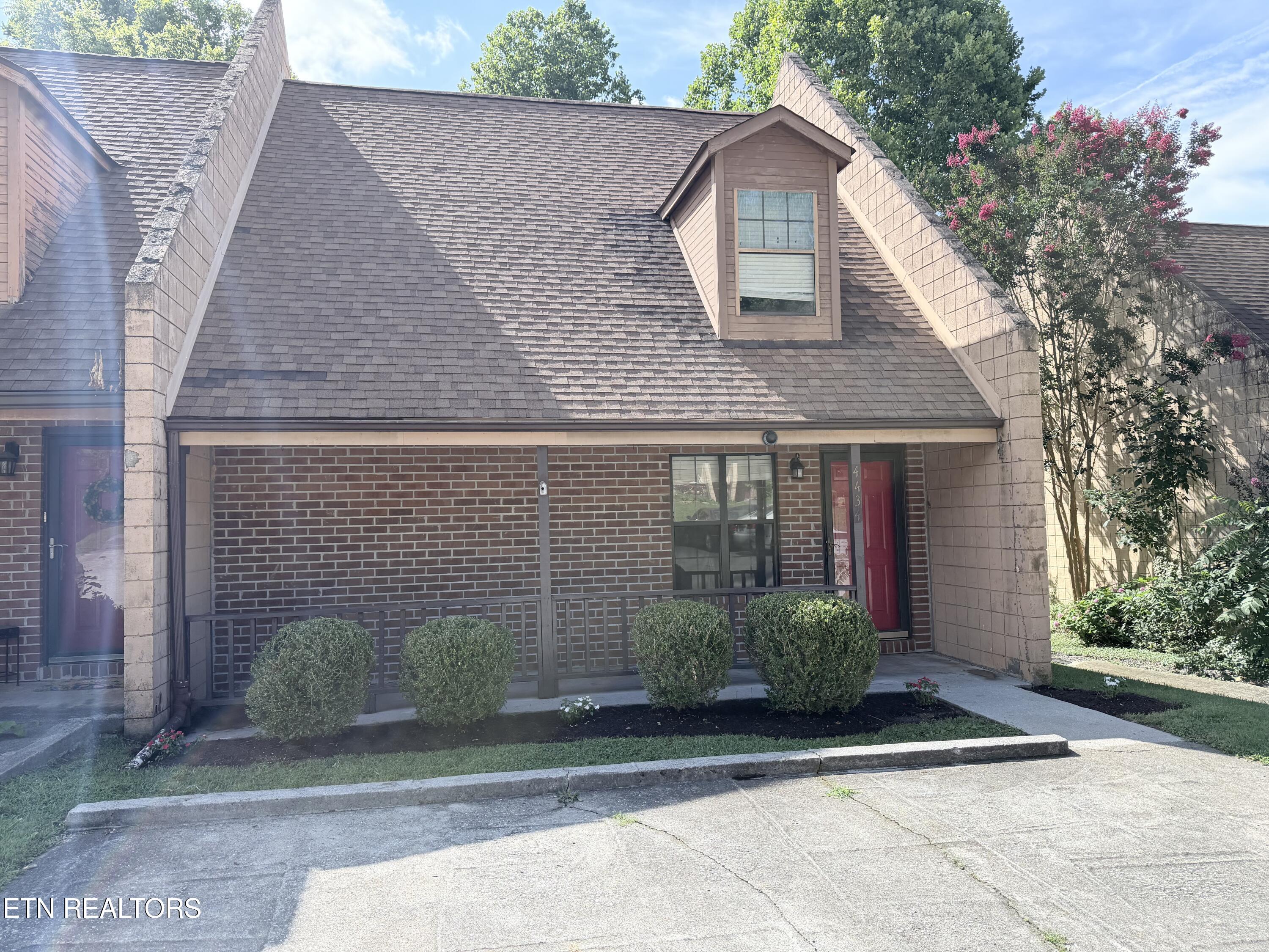 4434 Townhouse Way Knoxville TN 37921