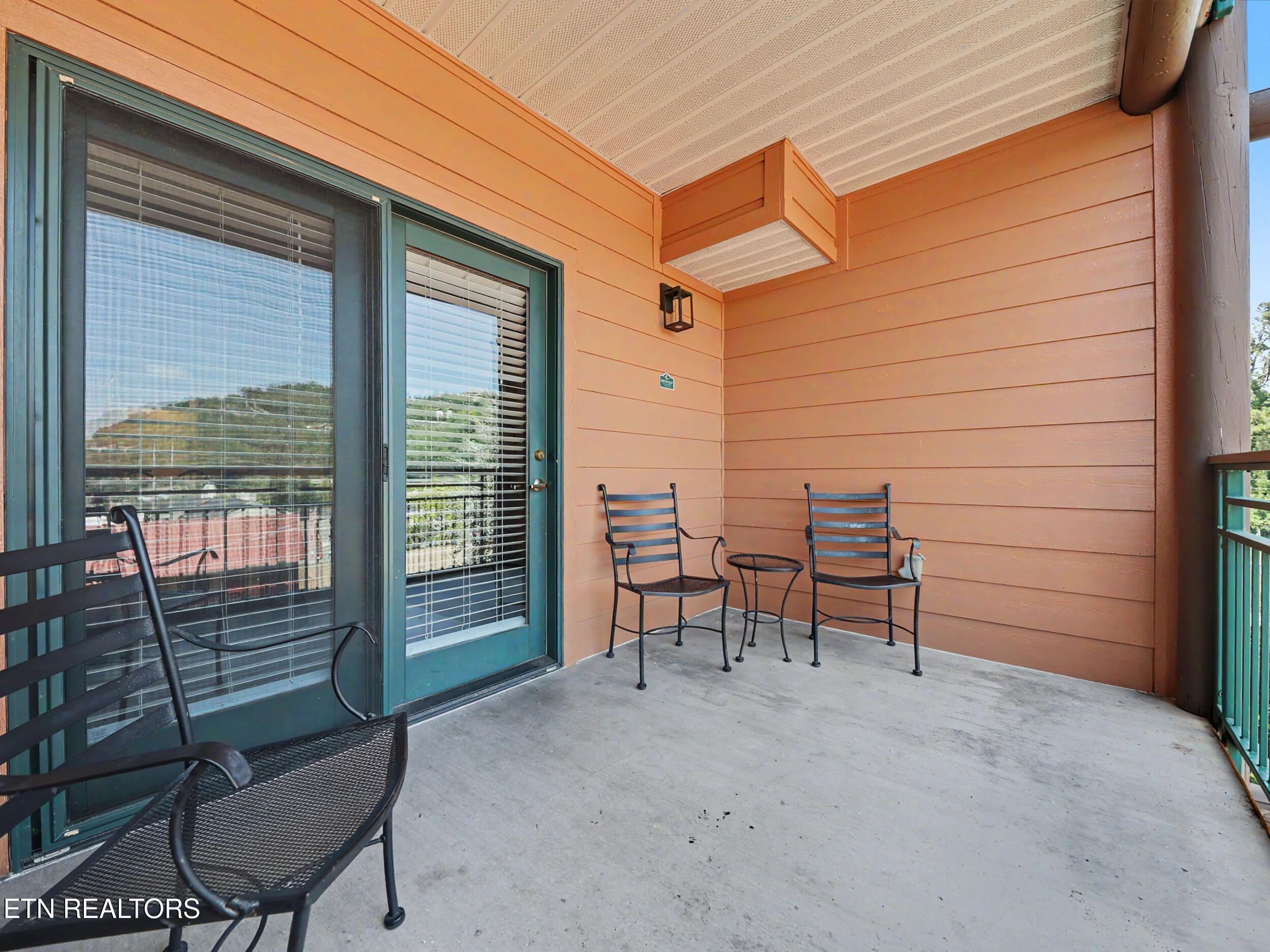 215 Woliss Lane Unit 303 Gatlinburg TN 37738
