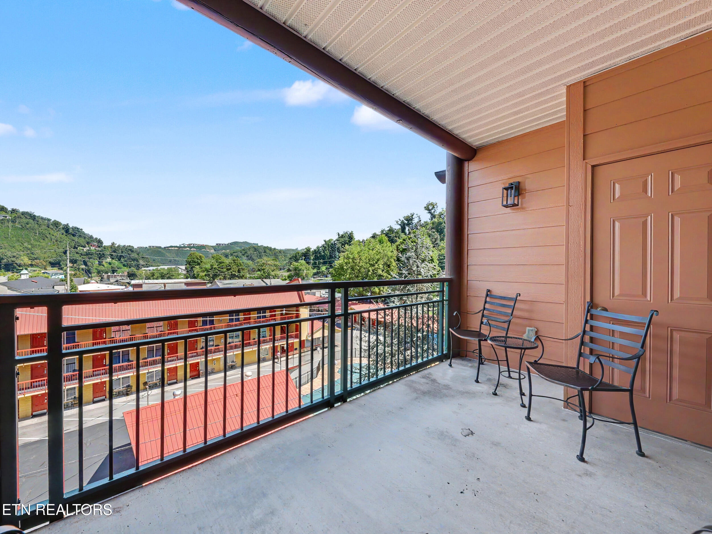 215 Woliss Lane Unit 303 Gatlinburg TN 37738