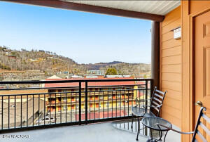 215 Woliss Lane Unit 303 Gatlinburg TN 37738