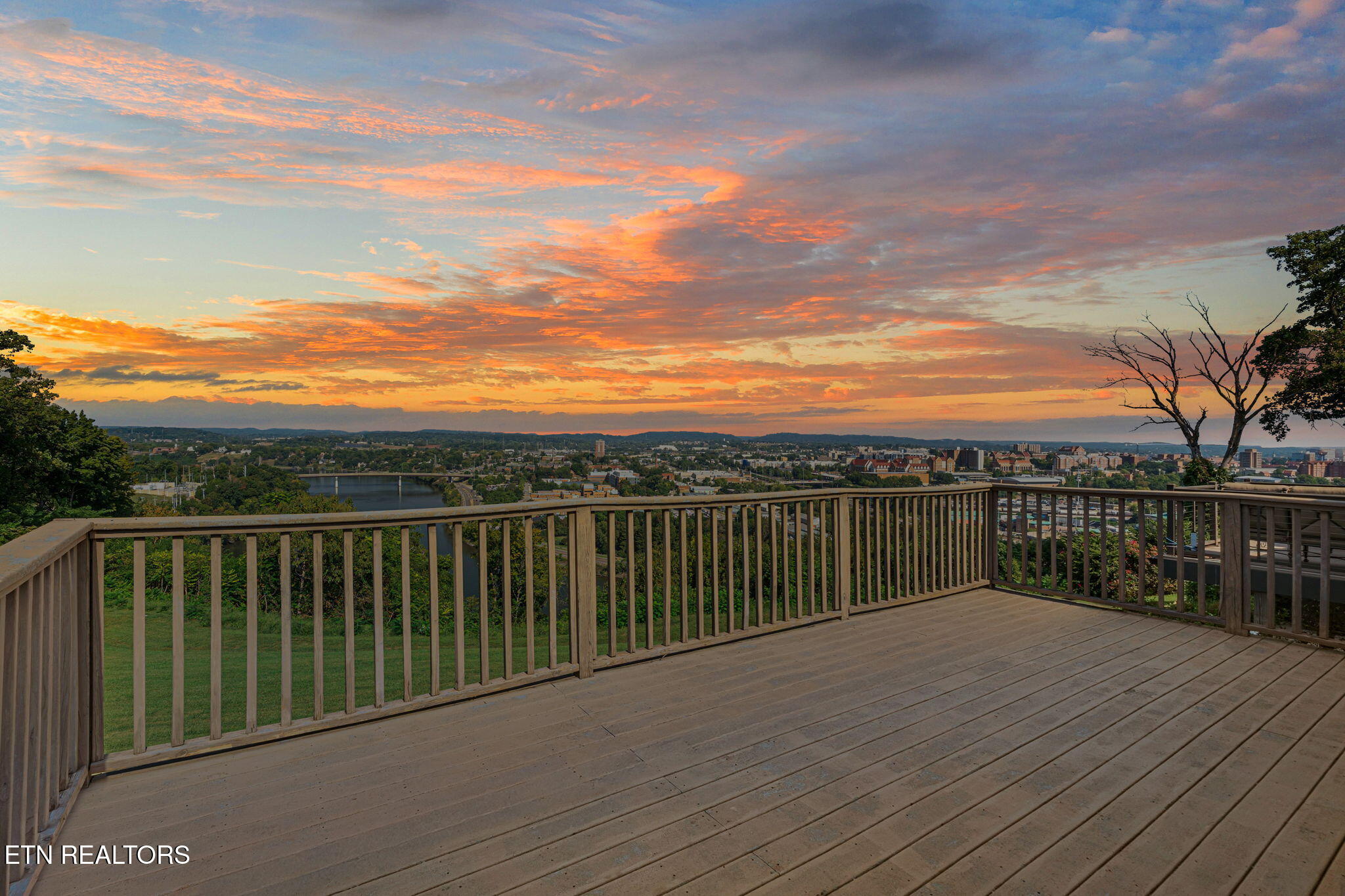 1851 Cherokee Bluff Drive Knoxville TN 37920