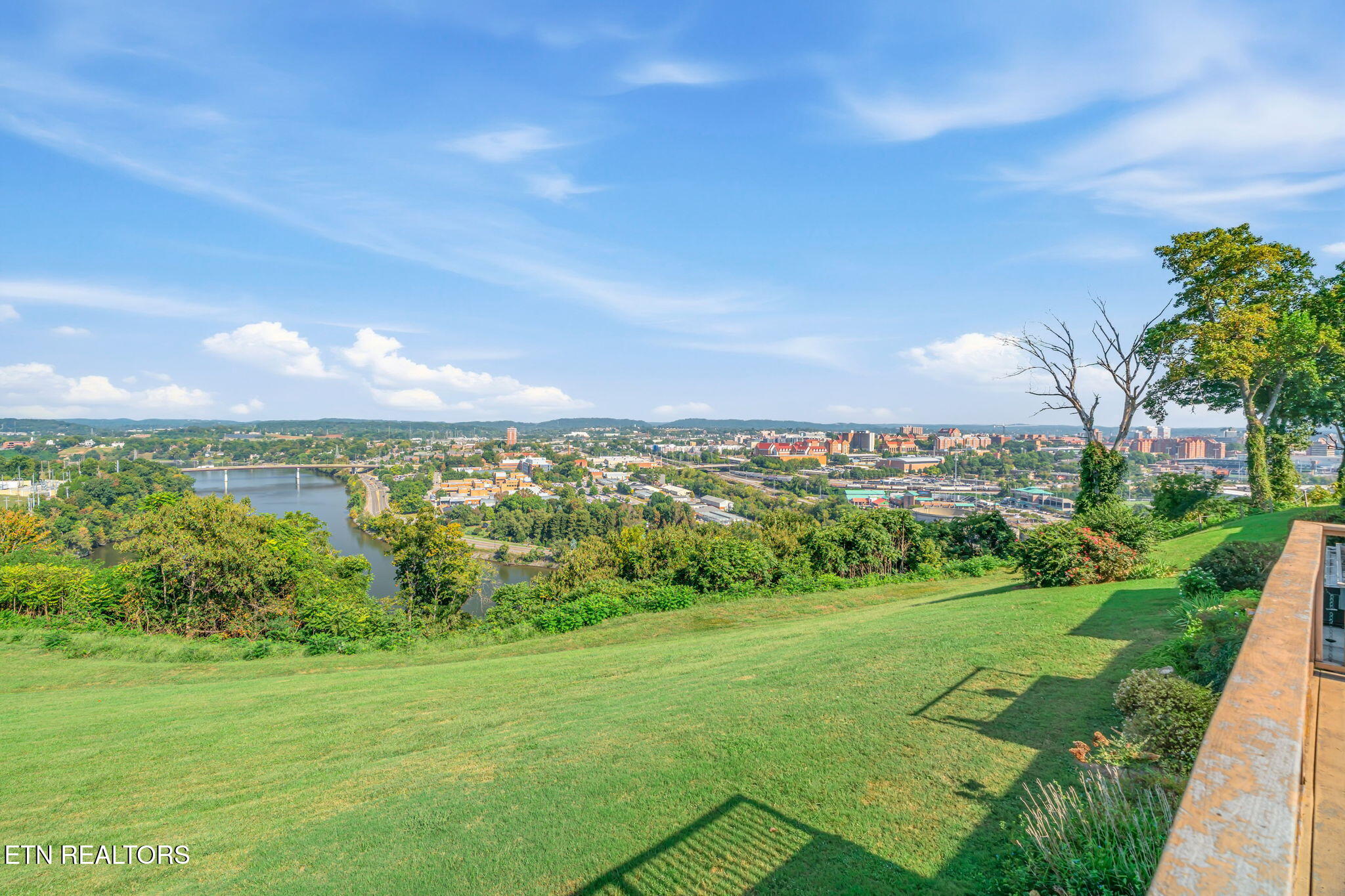 1851 Cherokee Bluff Drive Knoxville TN 37920