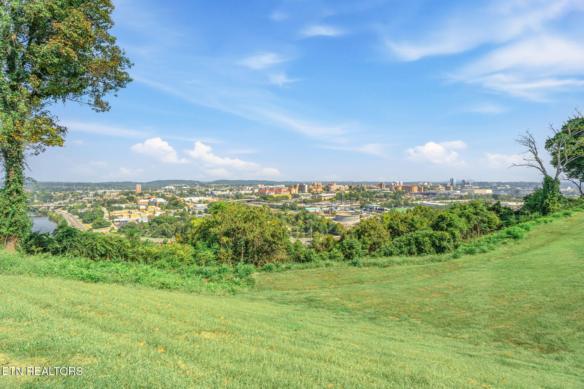1851 Cherokee Bluff Drive Knoxville TN 37920