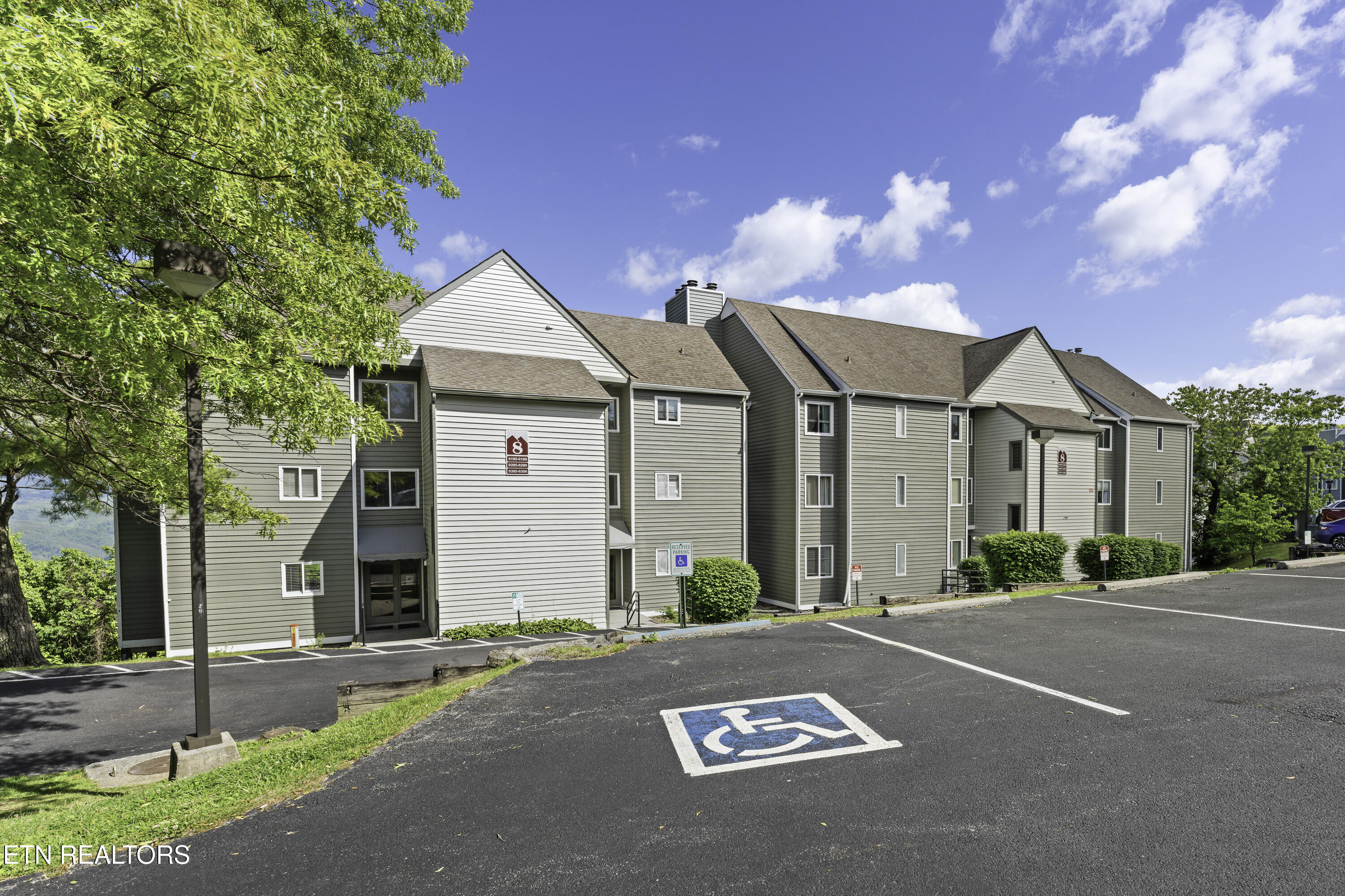 Gatlinburg TN, 1260 Ski View Drive, Unit APT 8108