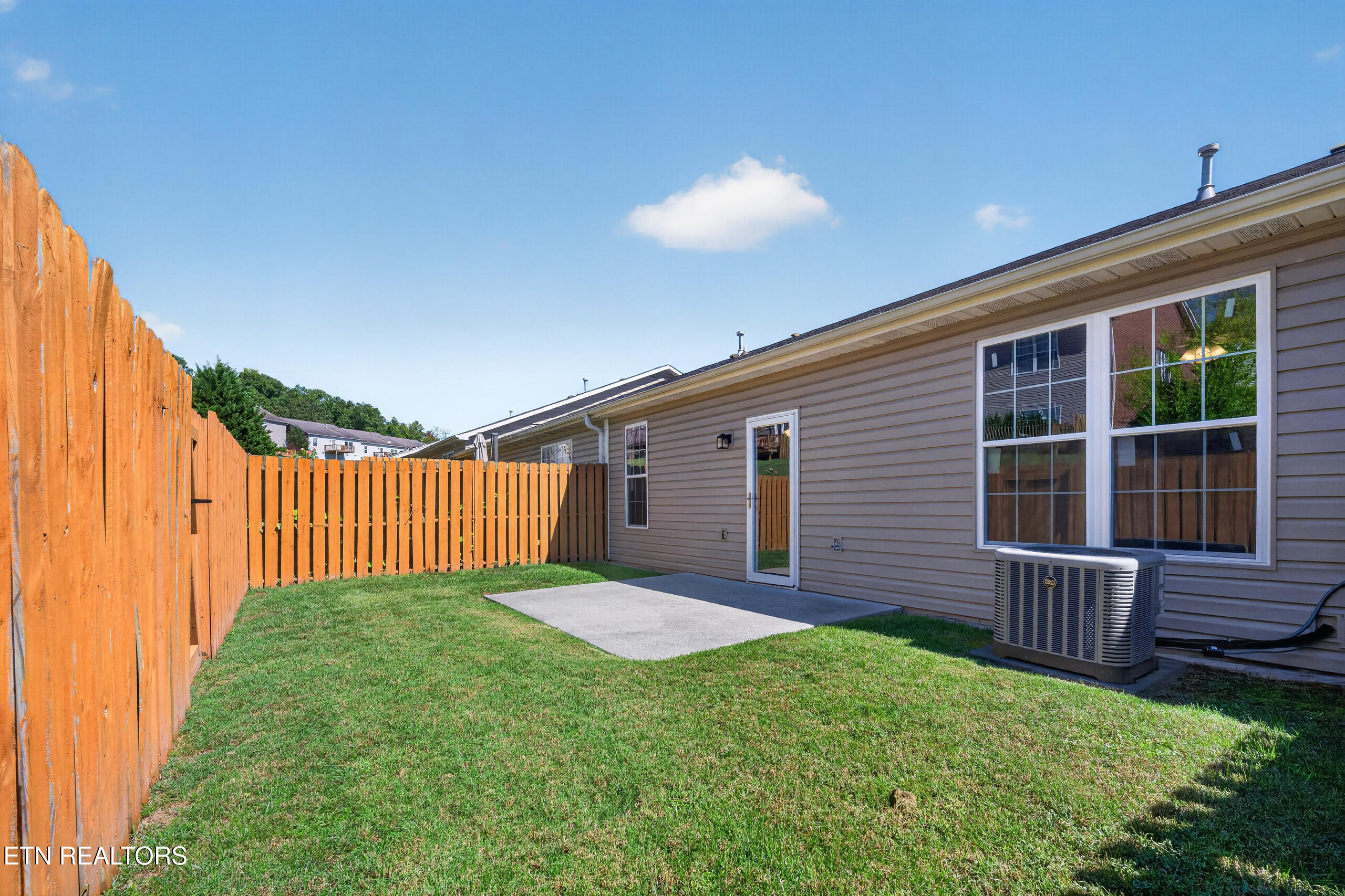 1109 Webster Groves Lane Knoxville TN 37909