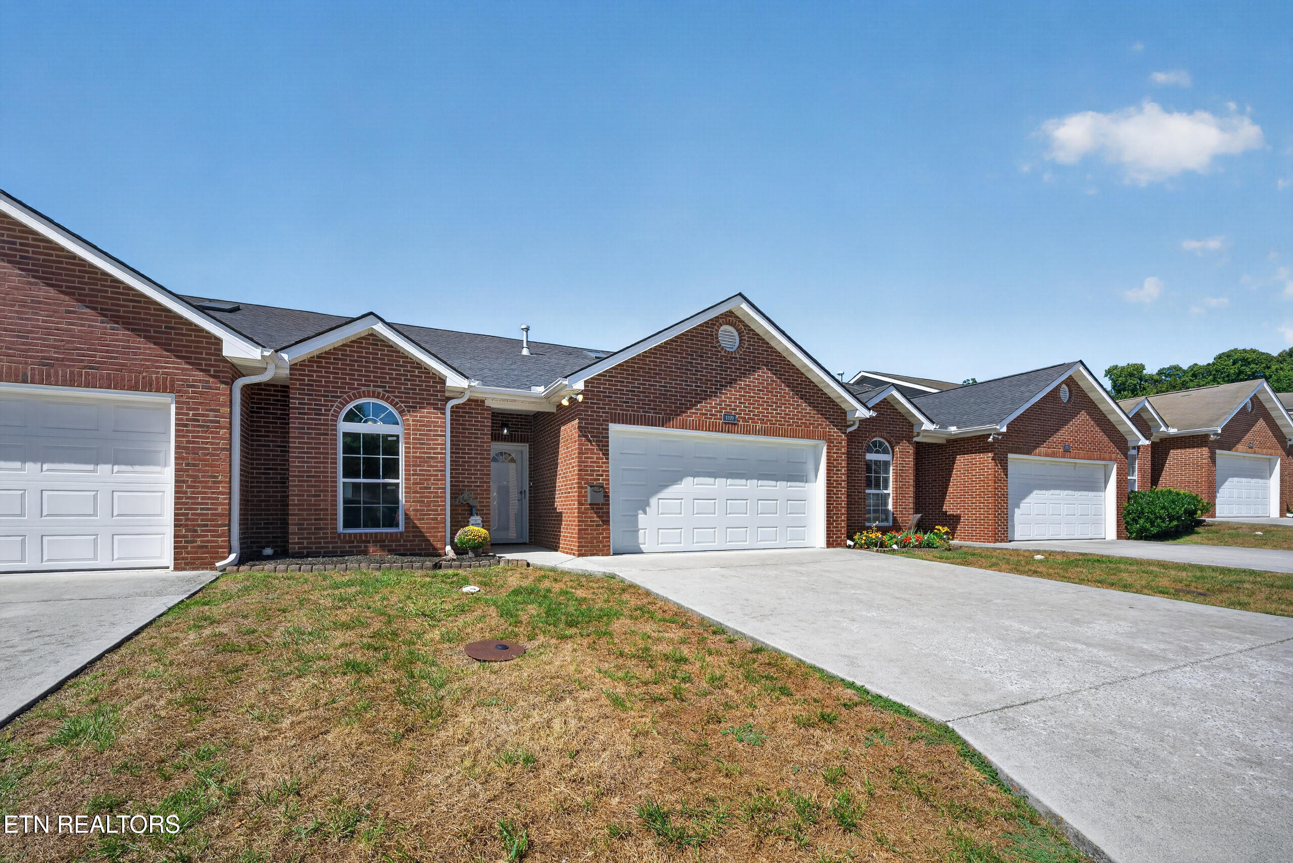 1109 Webster Groves Lane Knoxville TN 37909