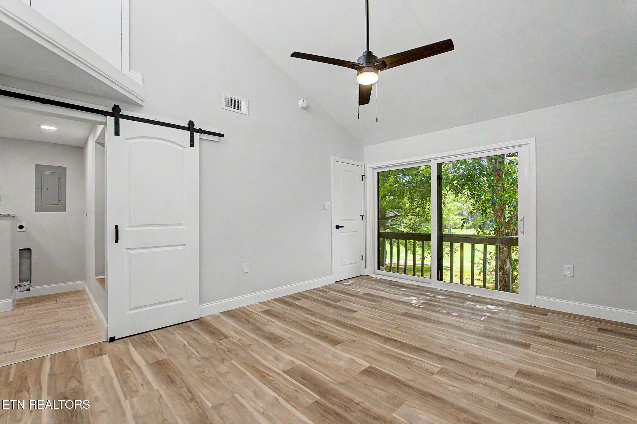 542 Lost Tree Lane Knoxville TN 37934