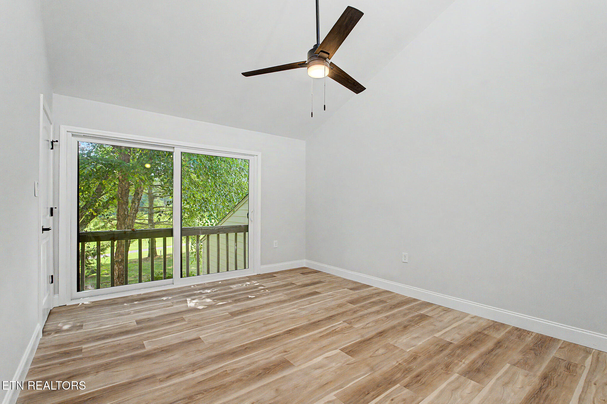 542 Lost Tree Lane Knoxville TN 37934