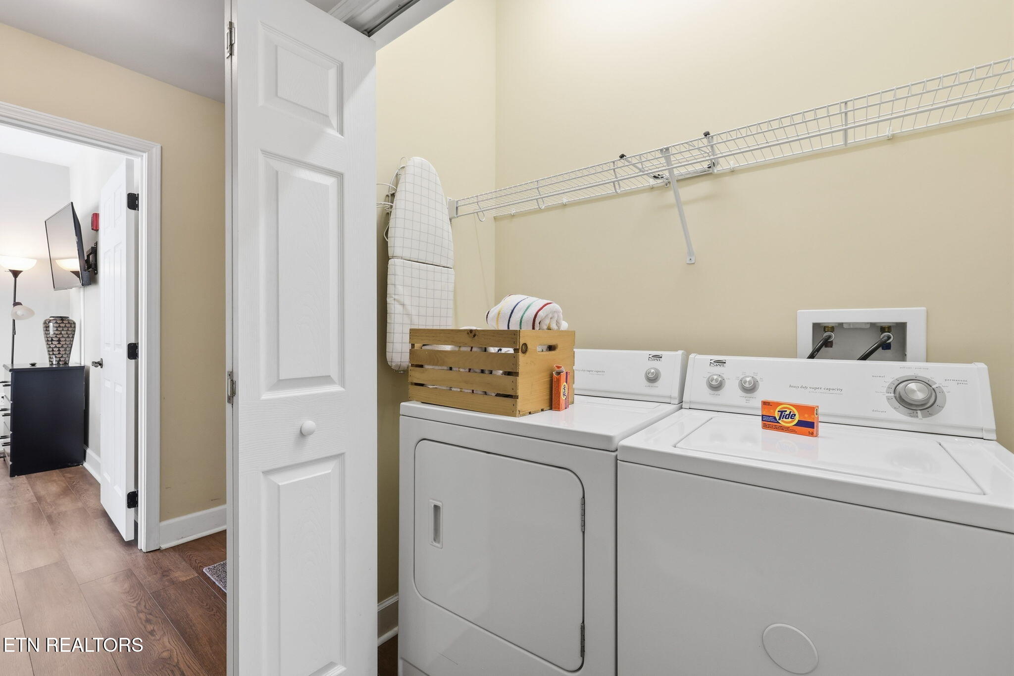 527 River Place Way Sevierville TN 37862