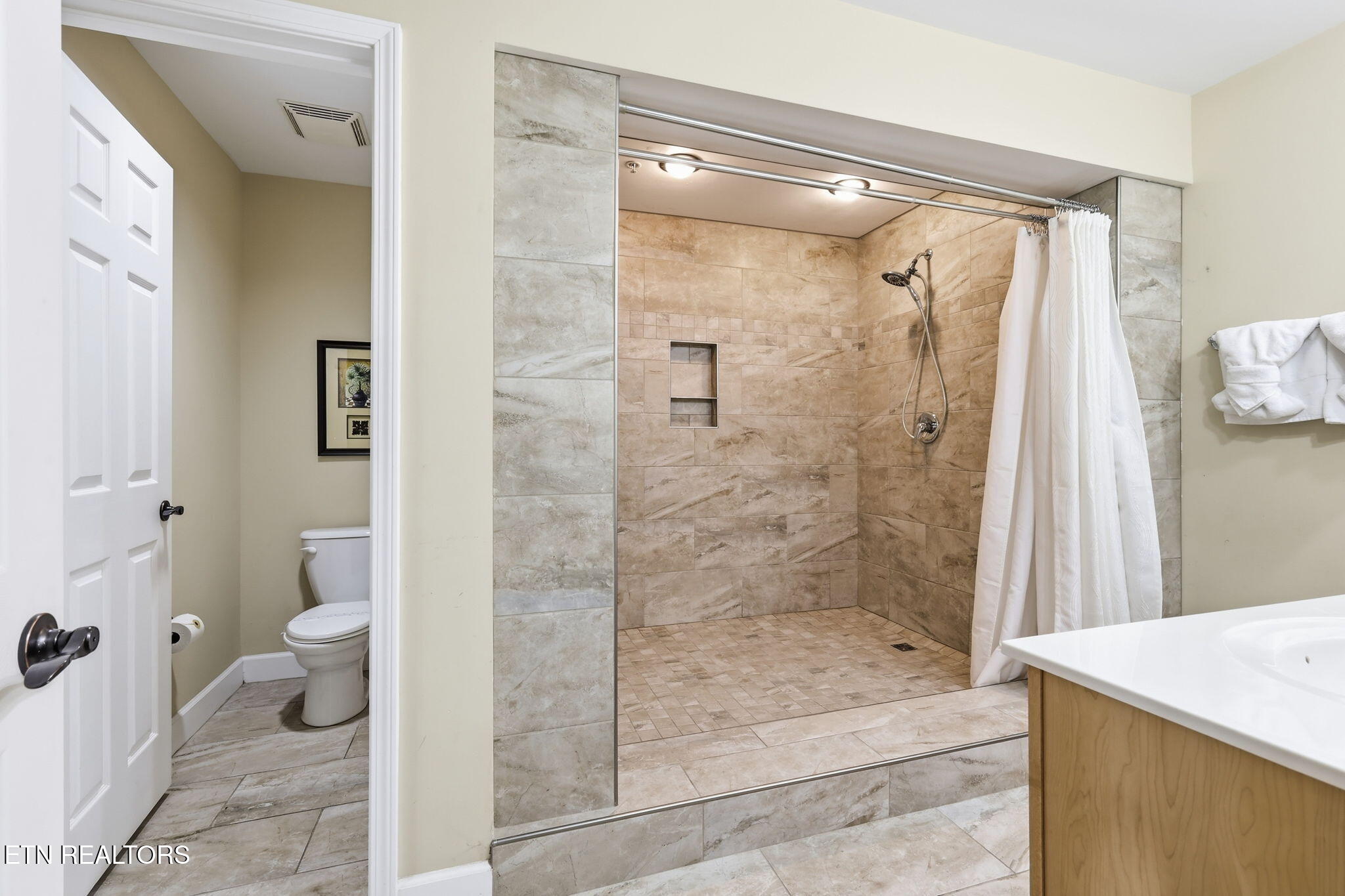 527 River Place Way Sevierville TN 37862