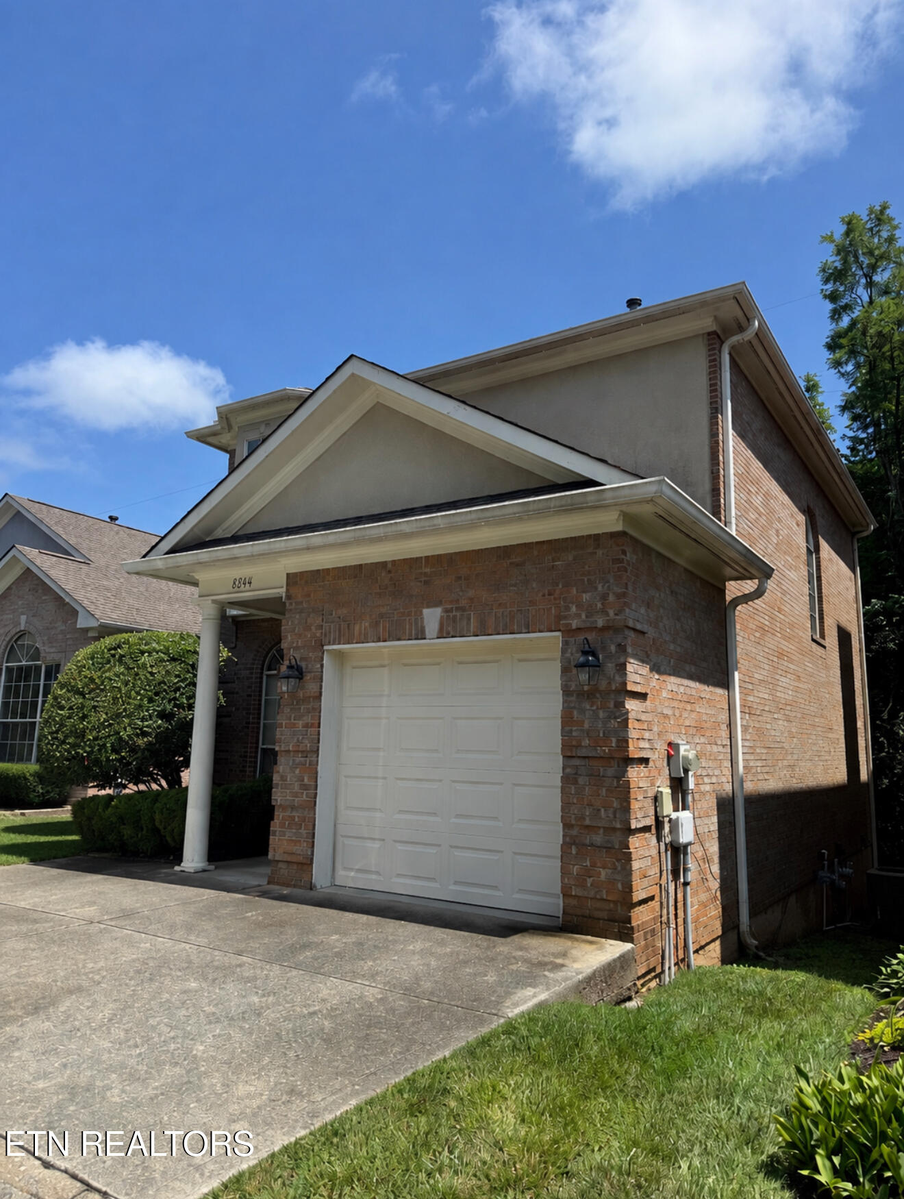 8844 Lennox View Way Knoxville TN 37923