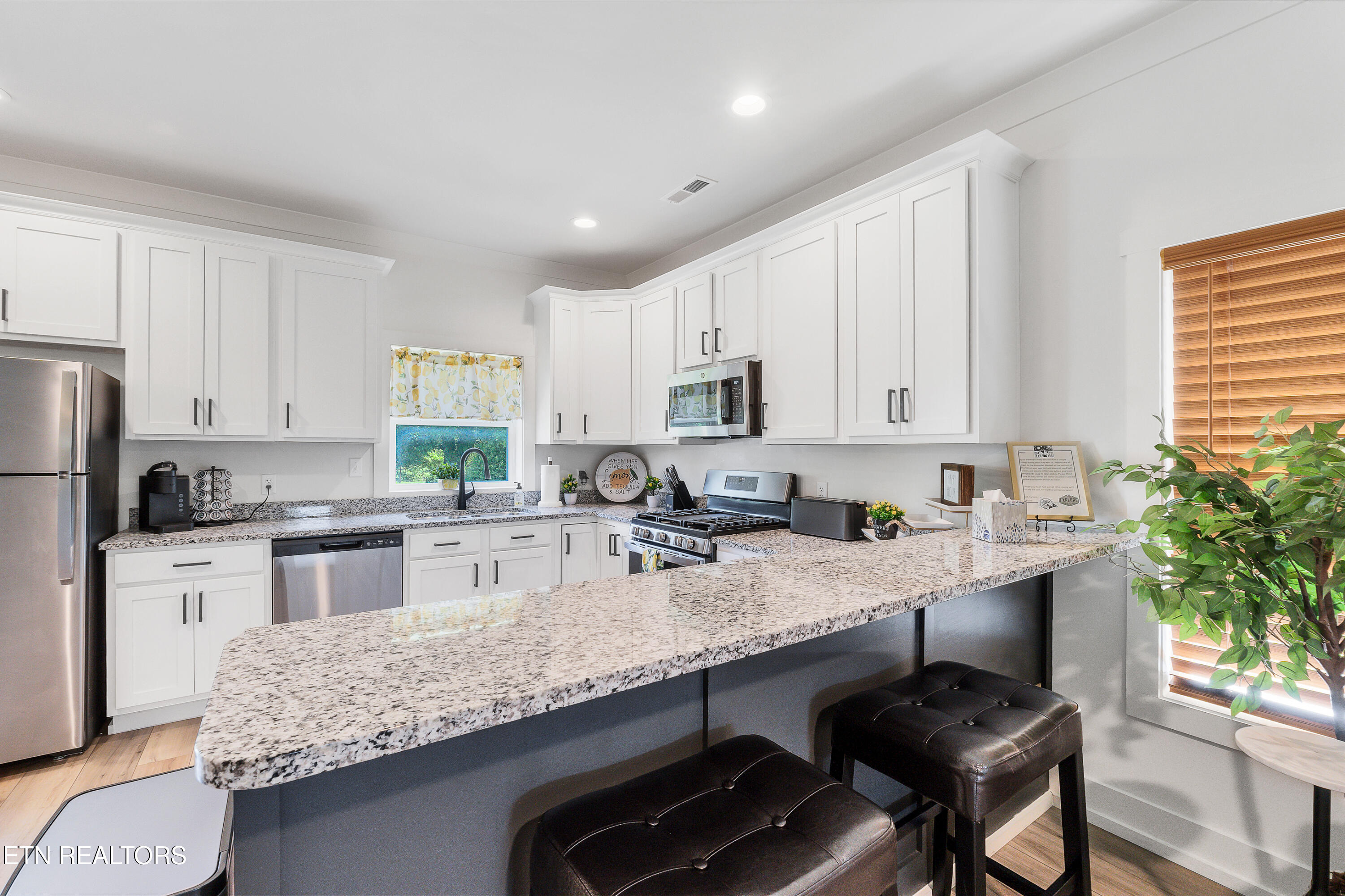 410 Fleeta Williams Way Sevierville TN 37862