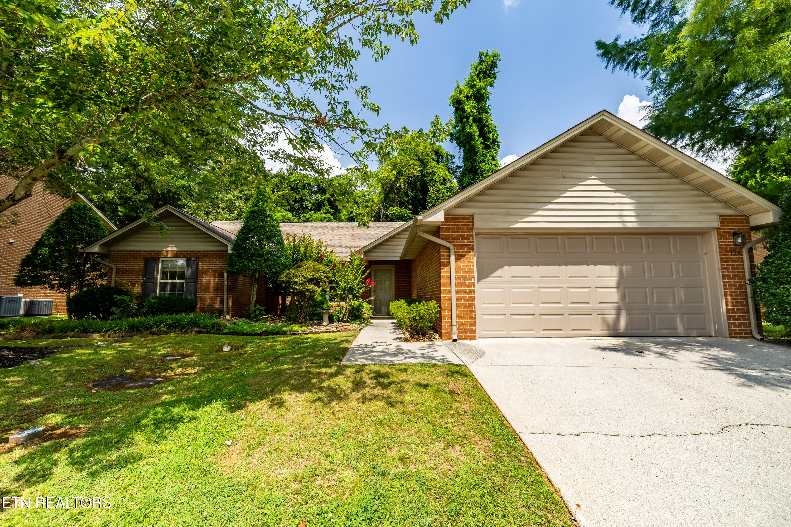 154 Manchester Drive Maryville TN 37803
