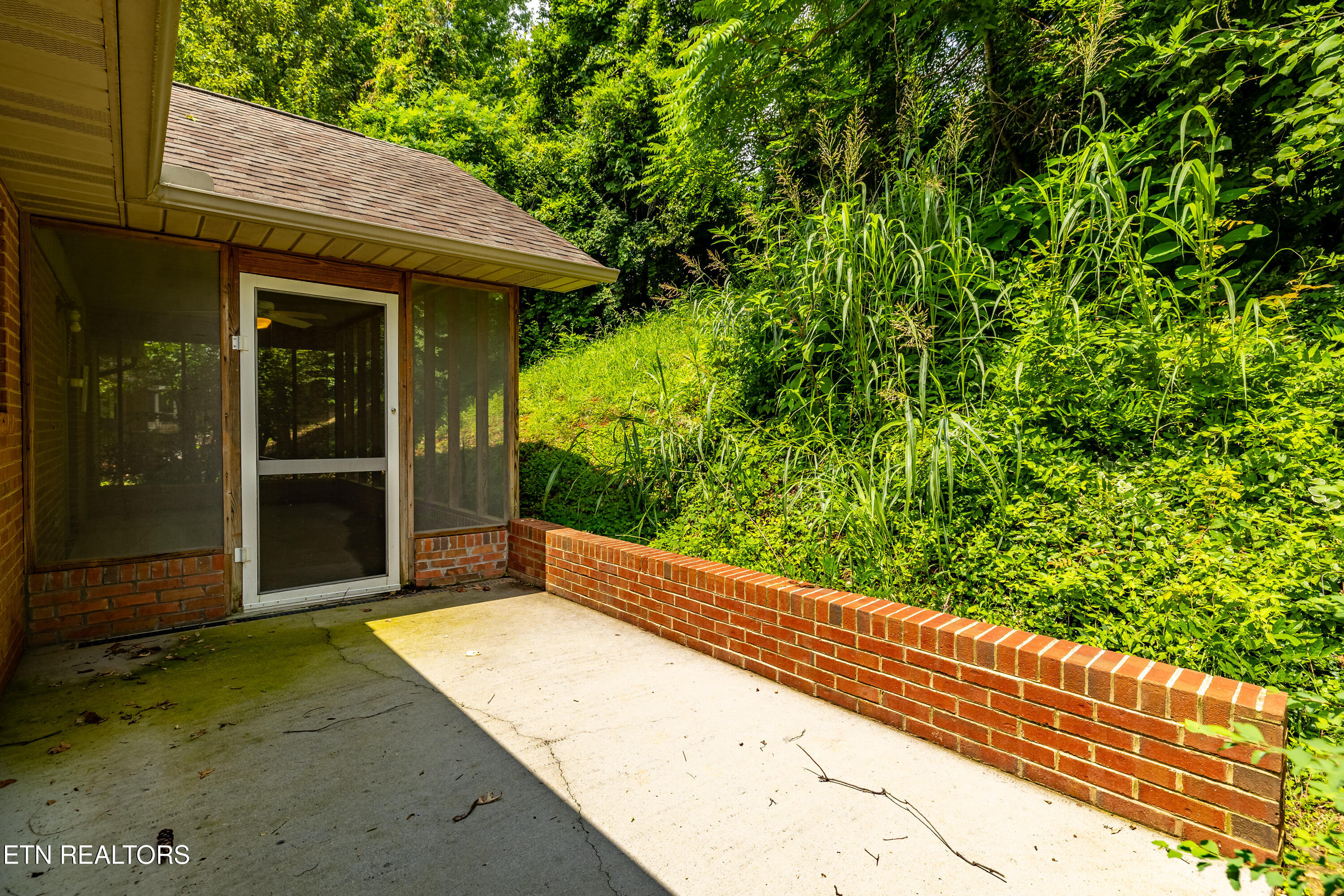 154 Manchester Drive Maryville TN 37803