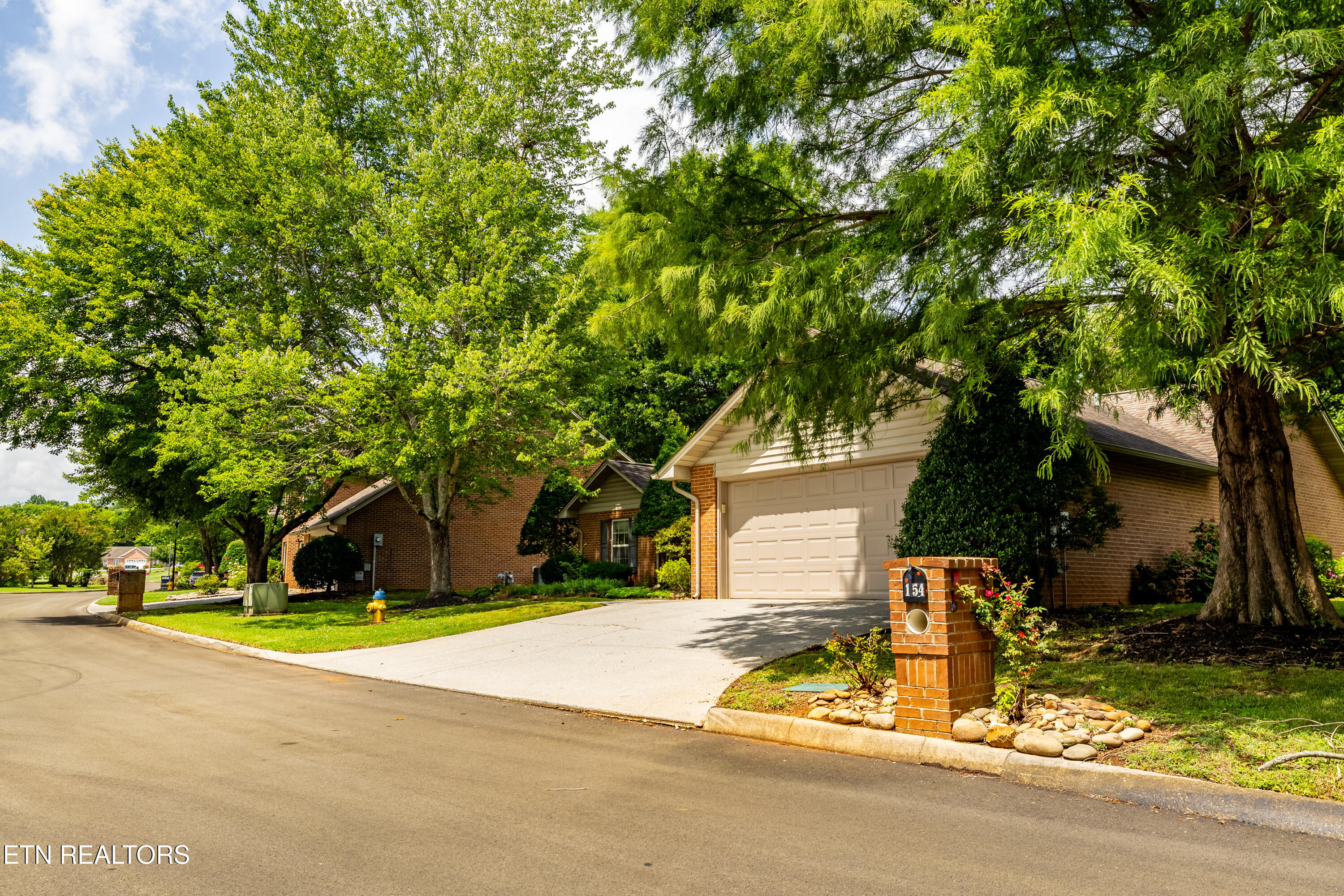 154 Manchester Drive Maryville TN 37803