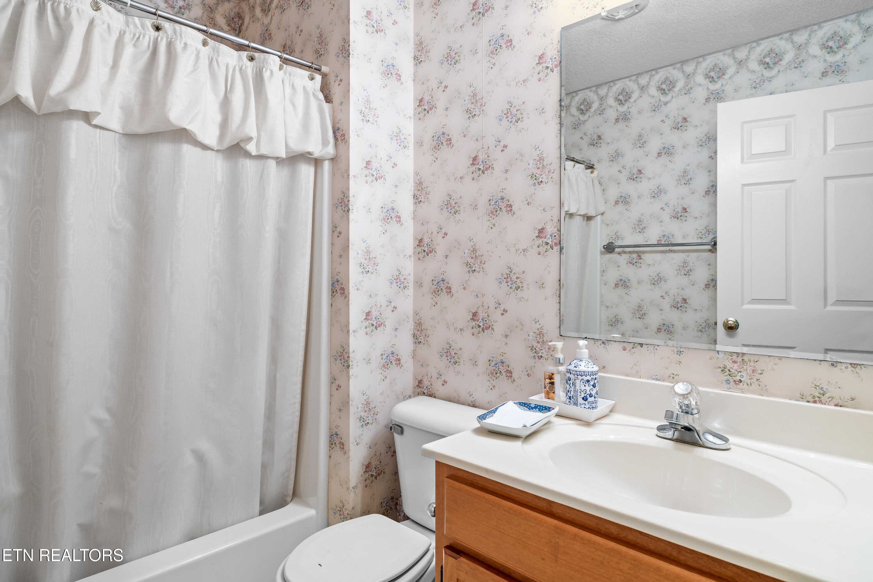 154 Manchester Drive Maryville TN 37803