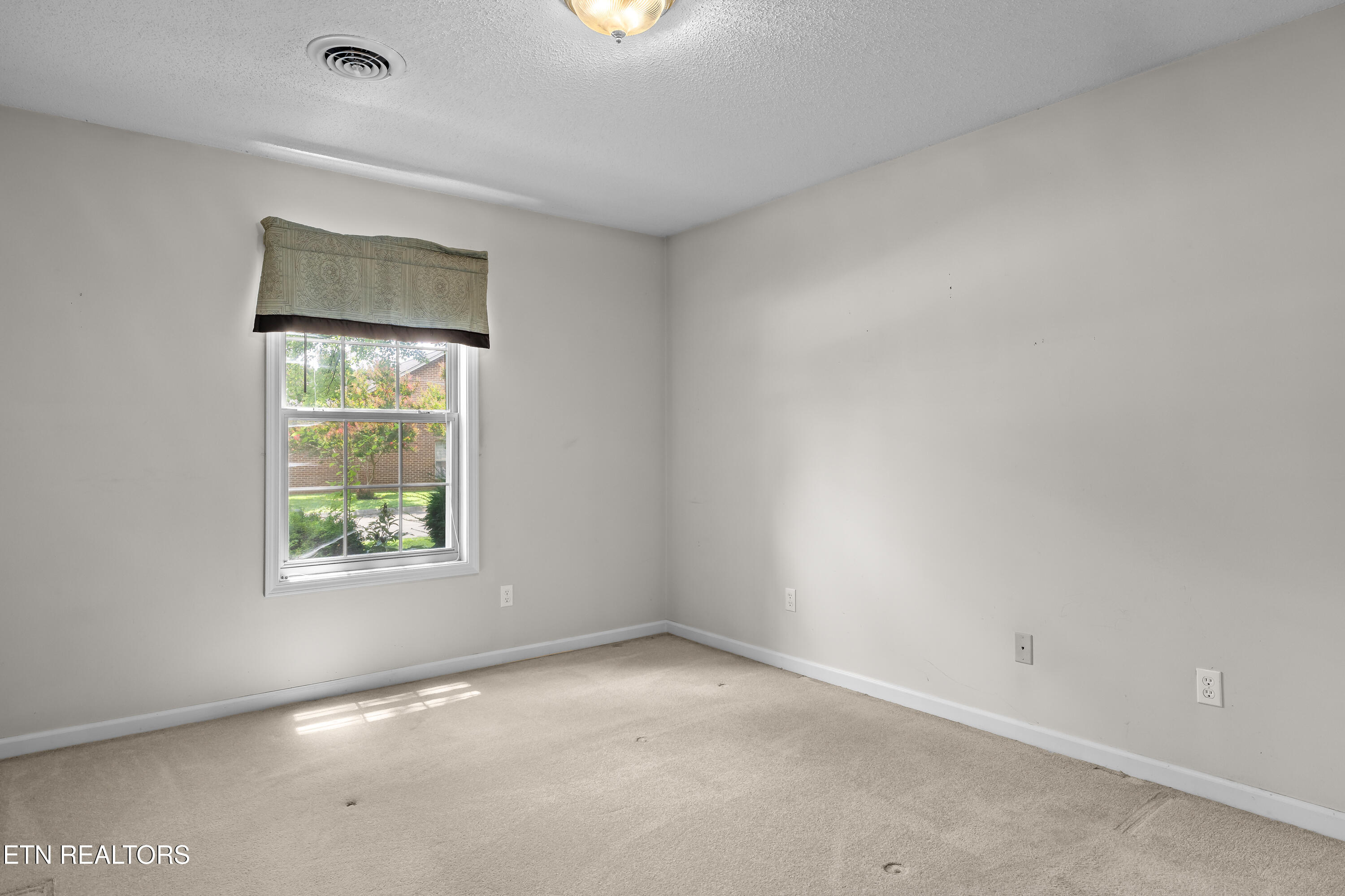 154 Manchester Drive Maryville TN 37803
