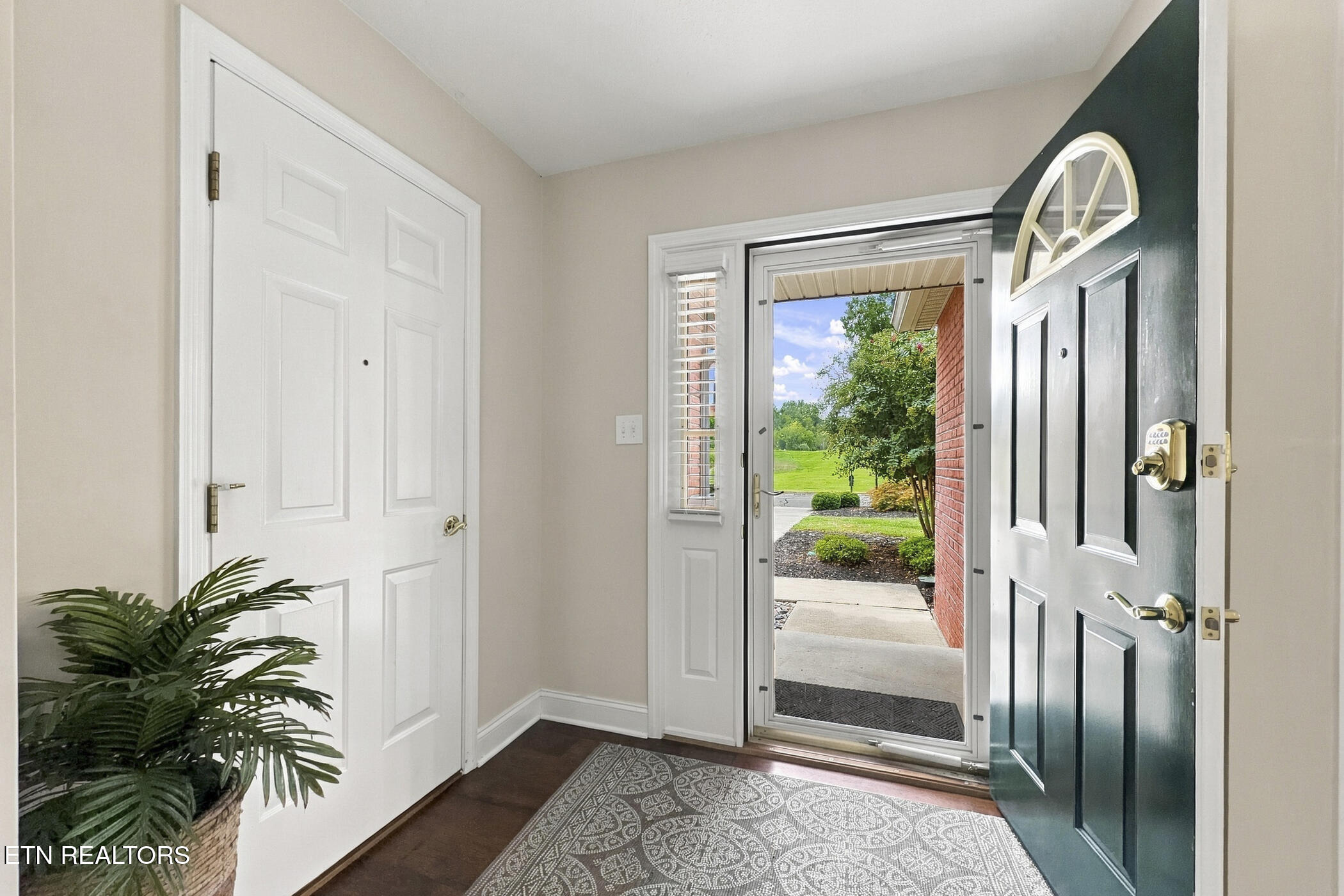 339 Paine Lake Drive Sevierville TN 37862