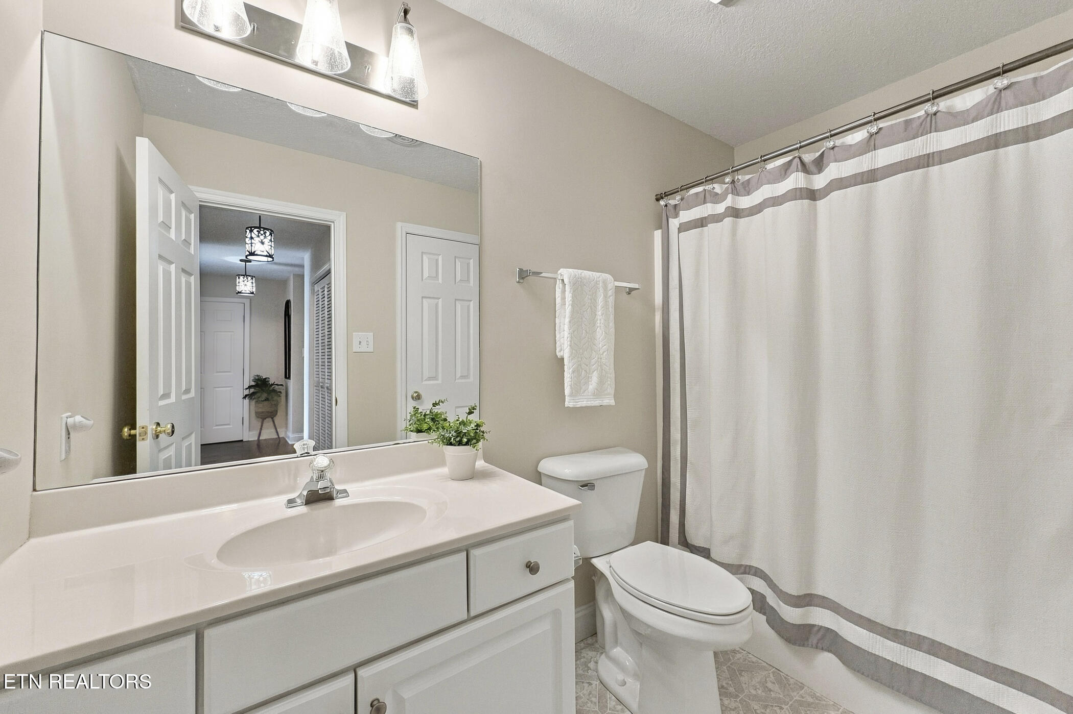 339 Paine Lake Drive Sevierville TN 37862