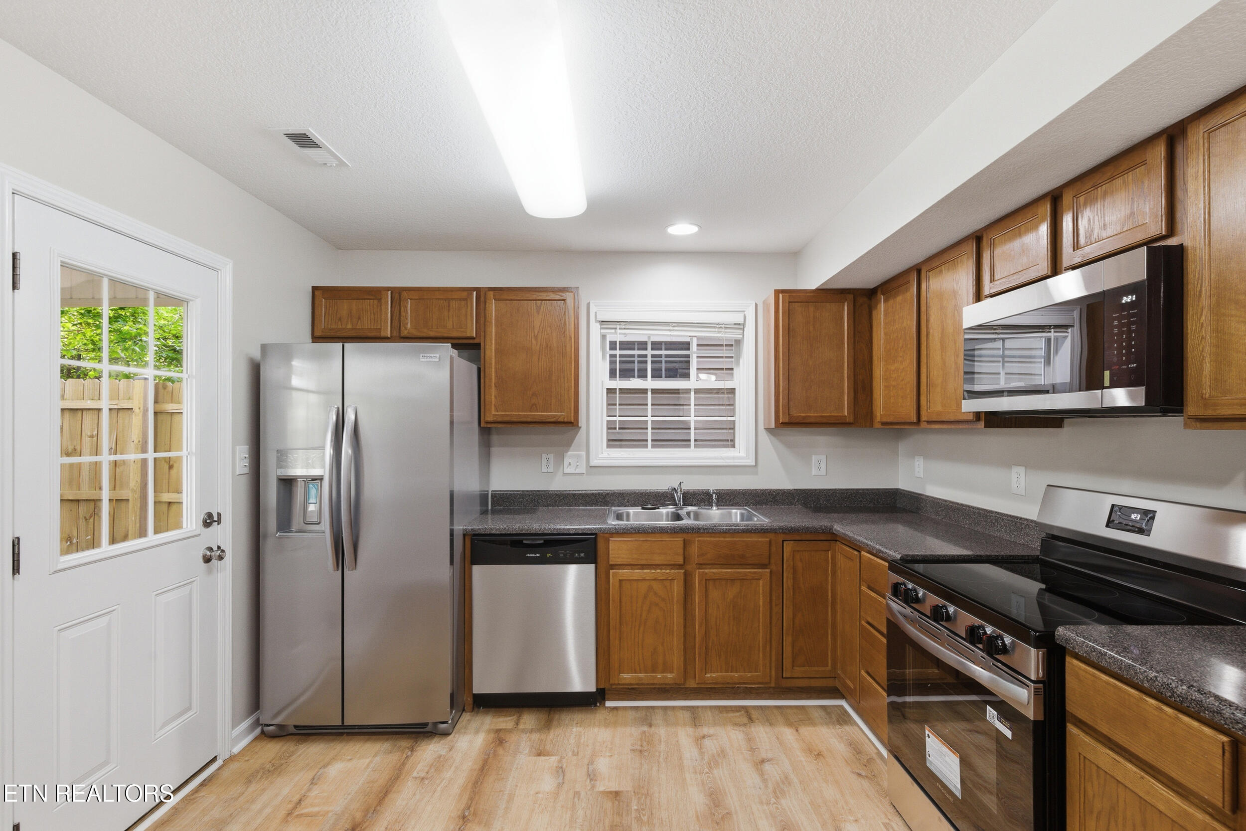 4746 Forest Landing Way Knoxville TN 37918