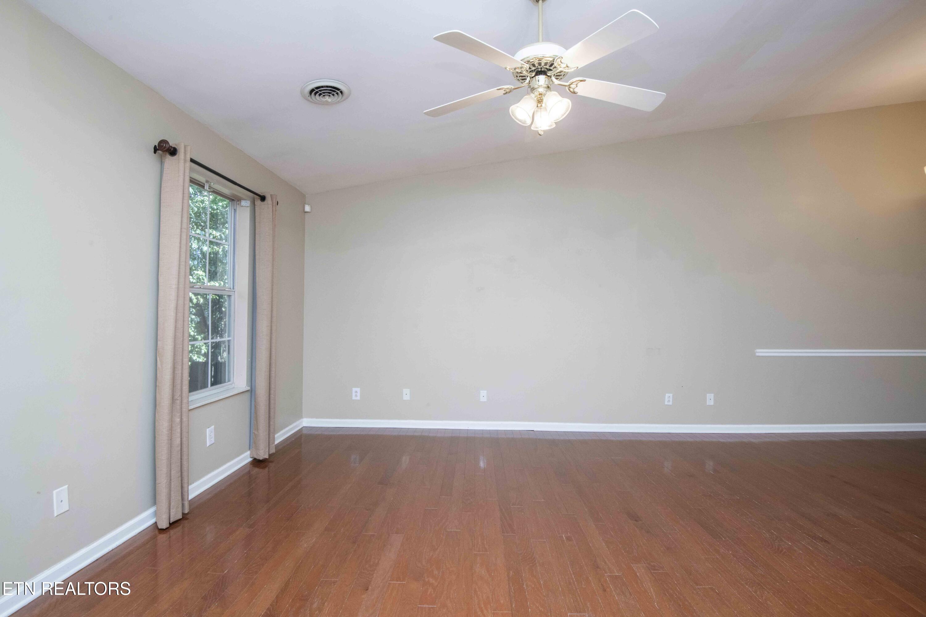 1315 Lucy Way Knoxville TN 37912