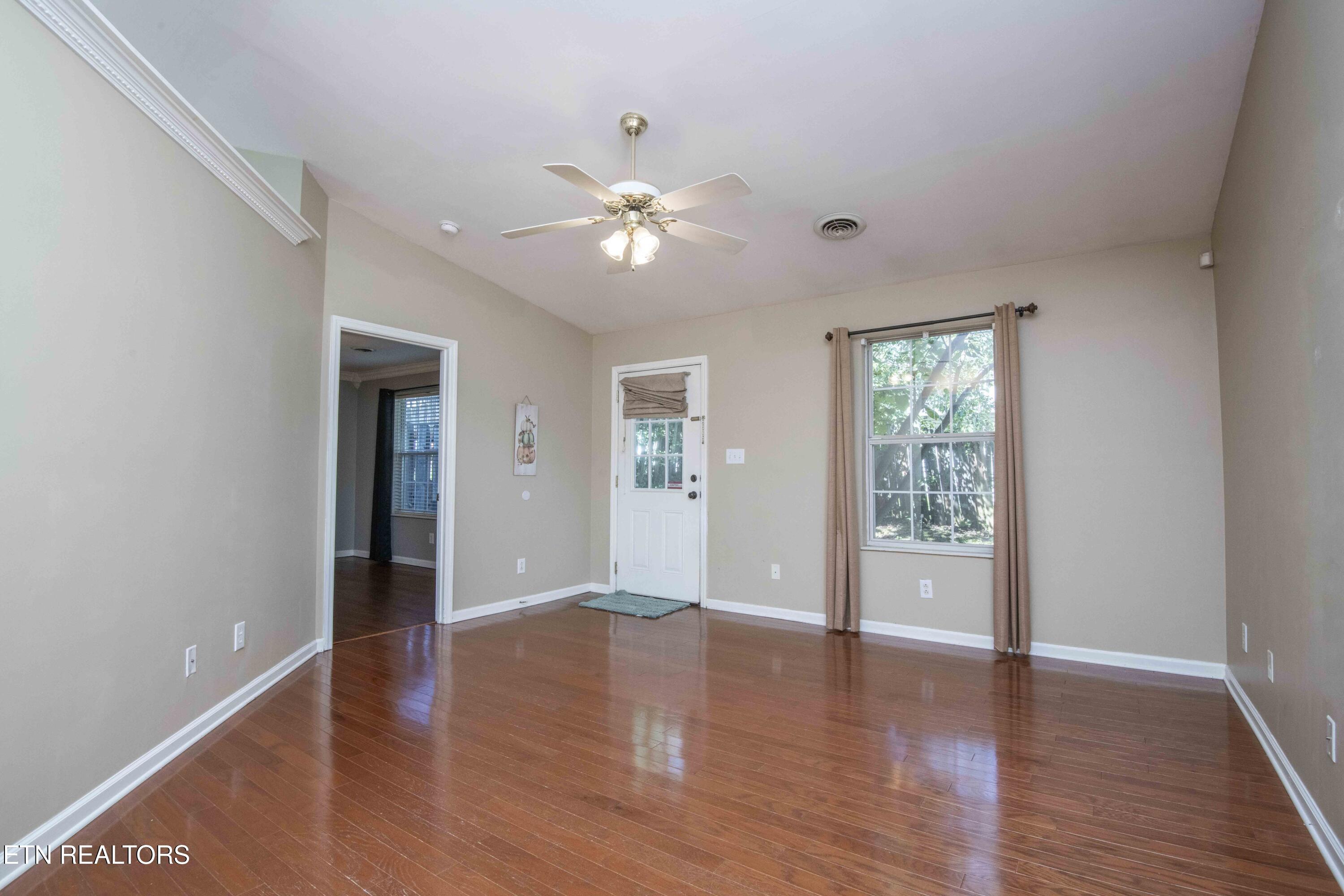 1315 Lucy Way Knoxville TN 37912