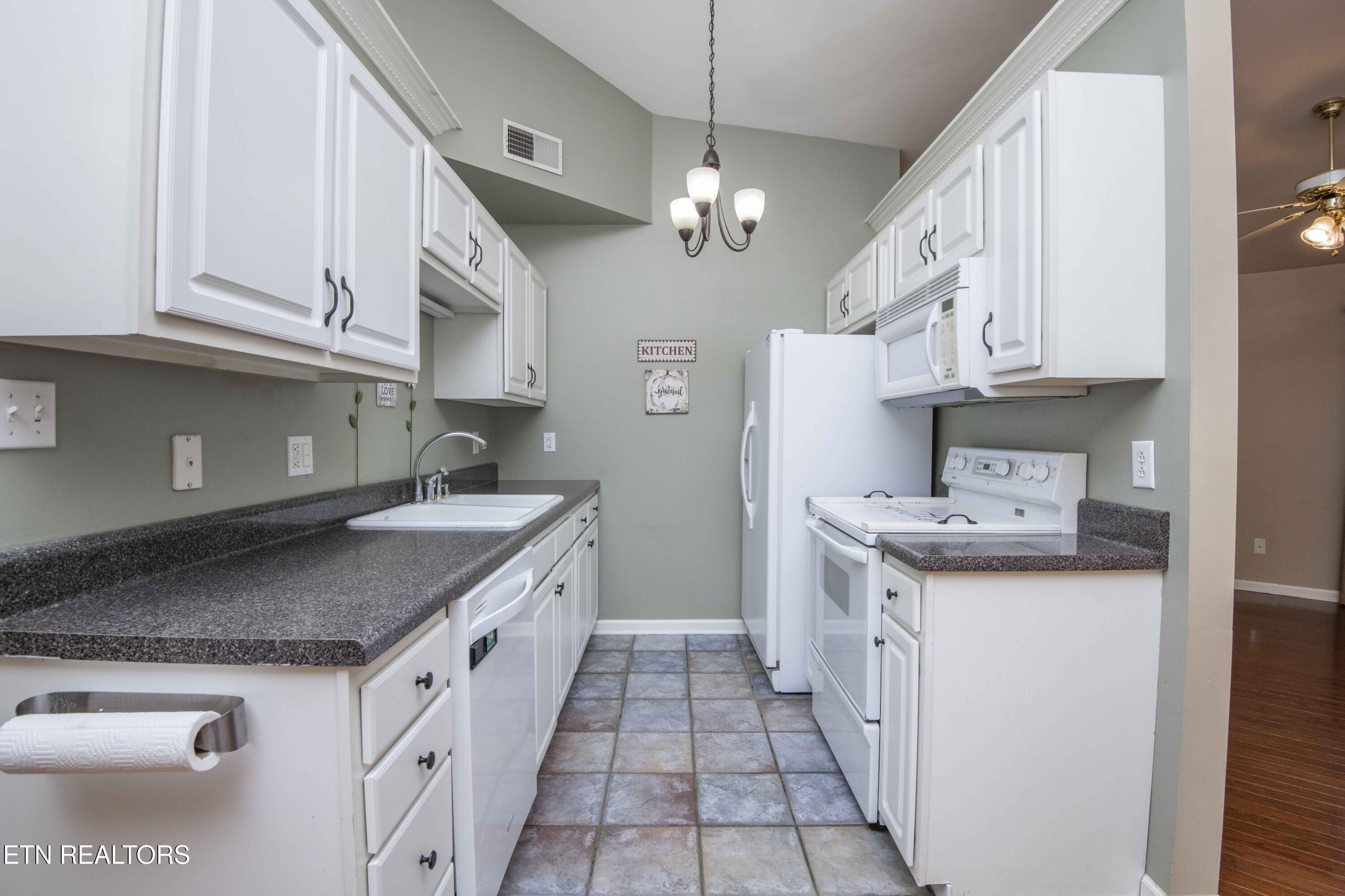 1315 Lucy Way Knoxville TN 37912