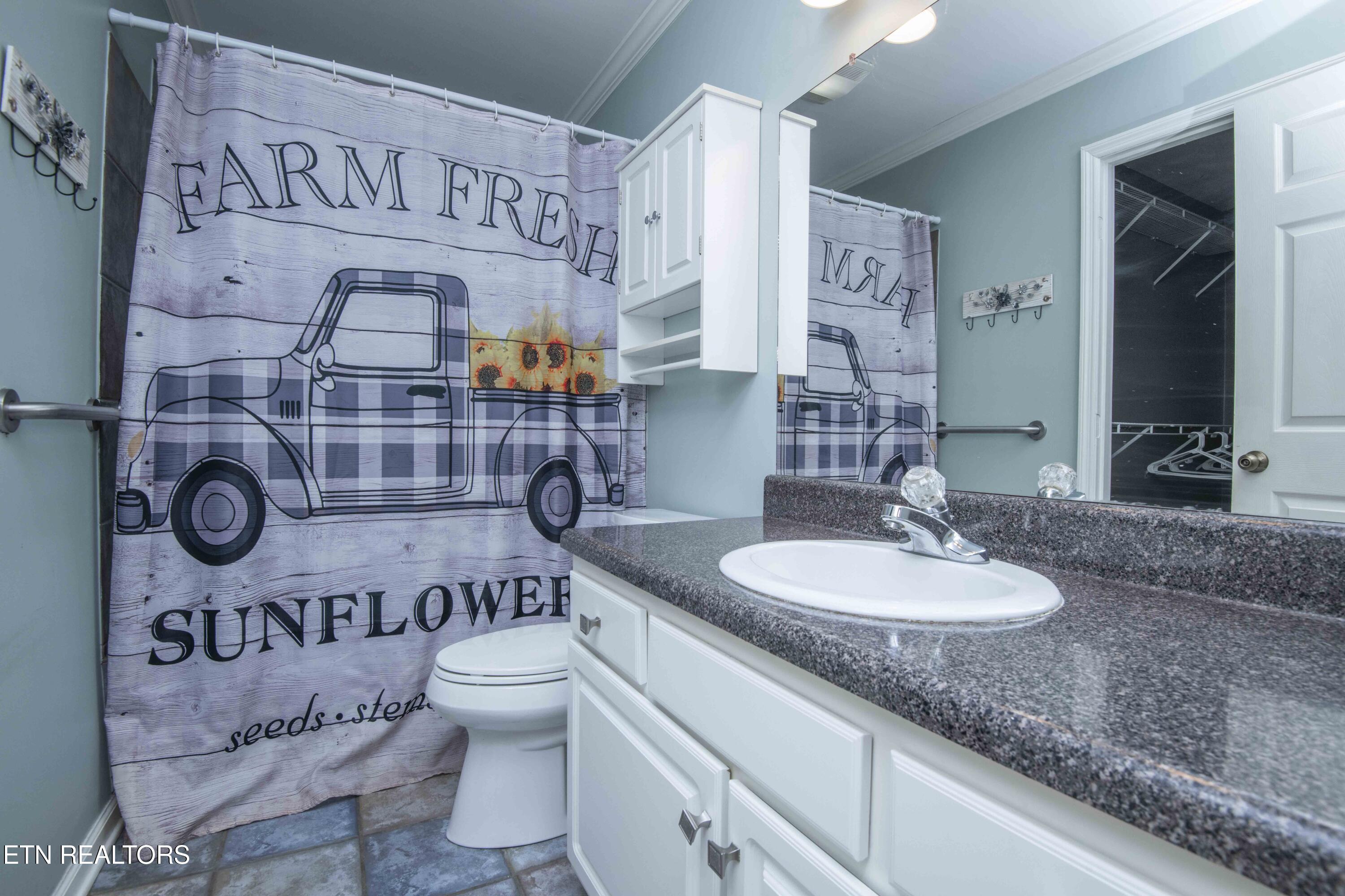 1315 Lucy Way Knoxville TN 37912