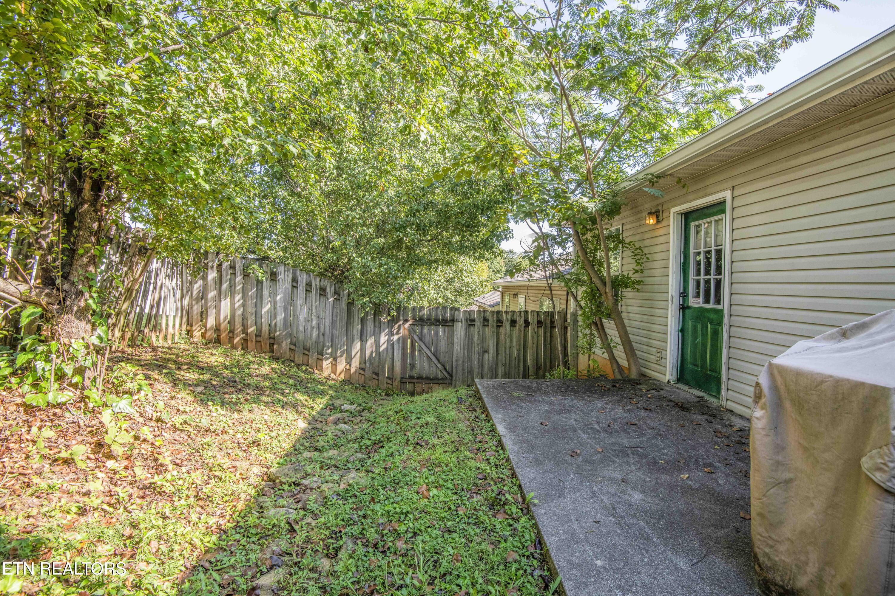 1315 Lucy Way Knoxville TN 37912