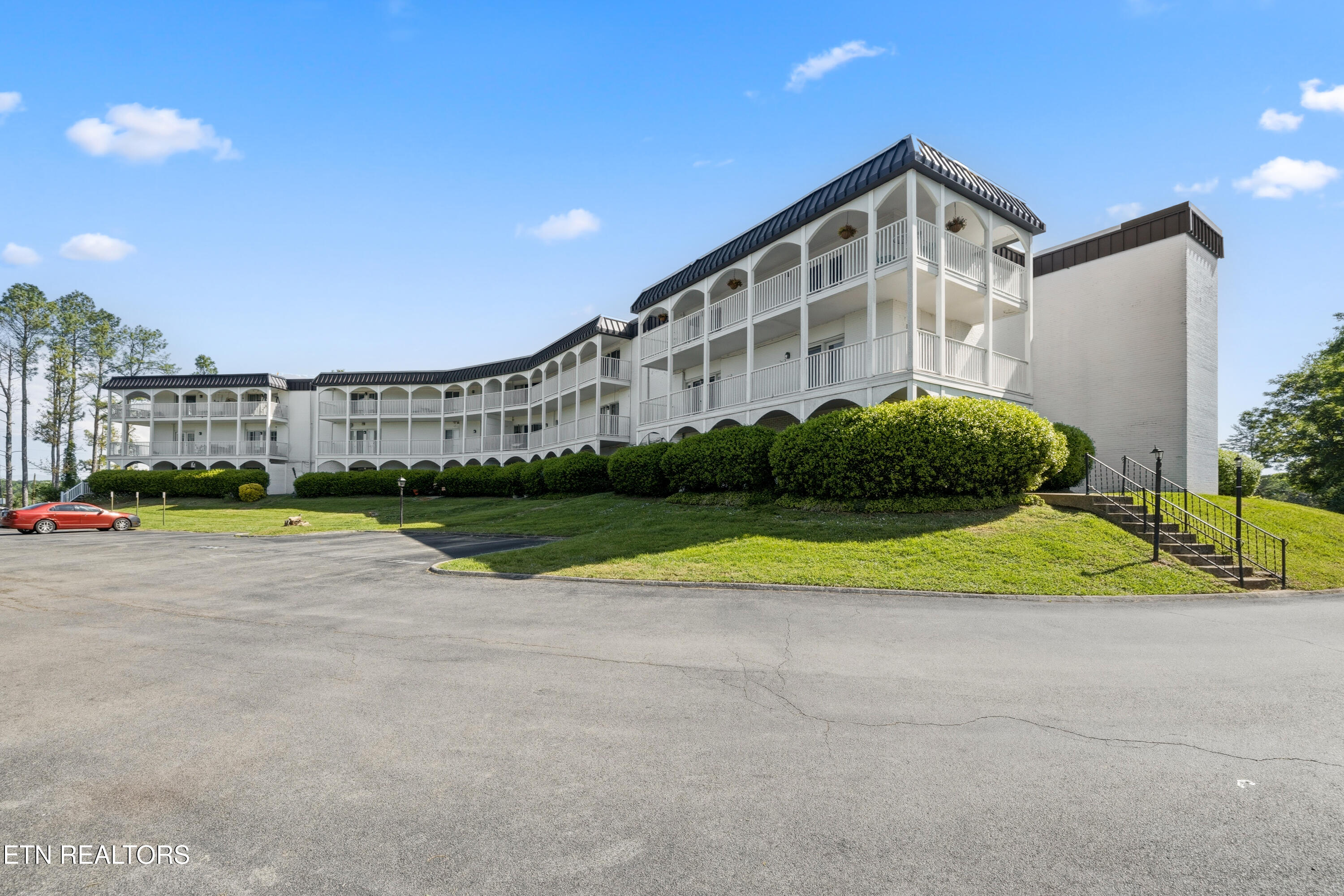 5709 Lyons View Pike Knoxville TN 37919